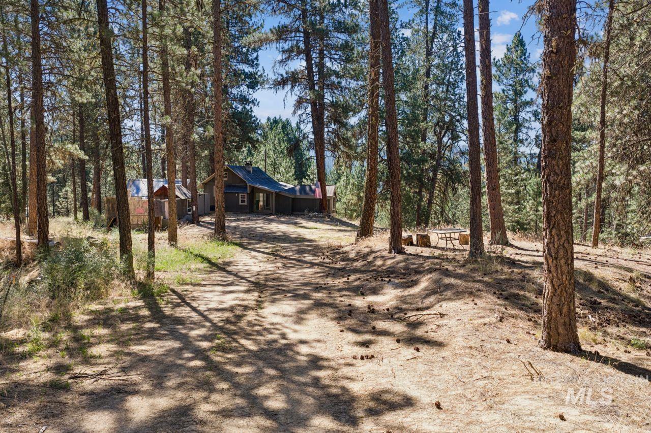 100 Grimes Pass Rd Property Photo 46