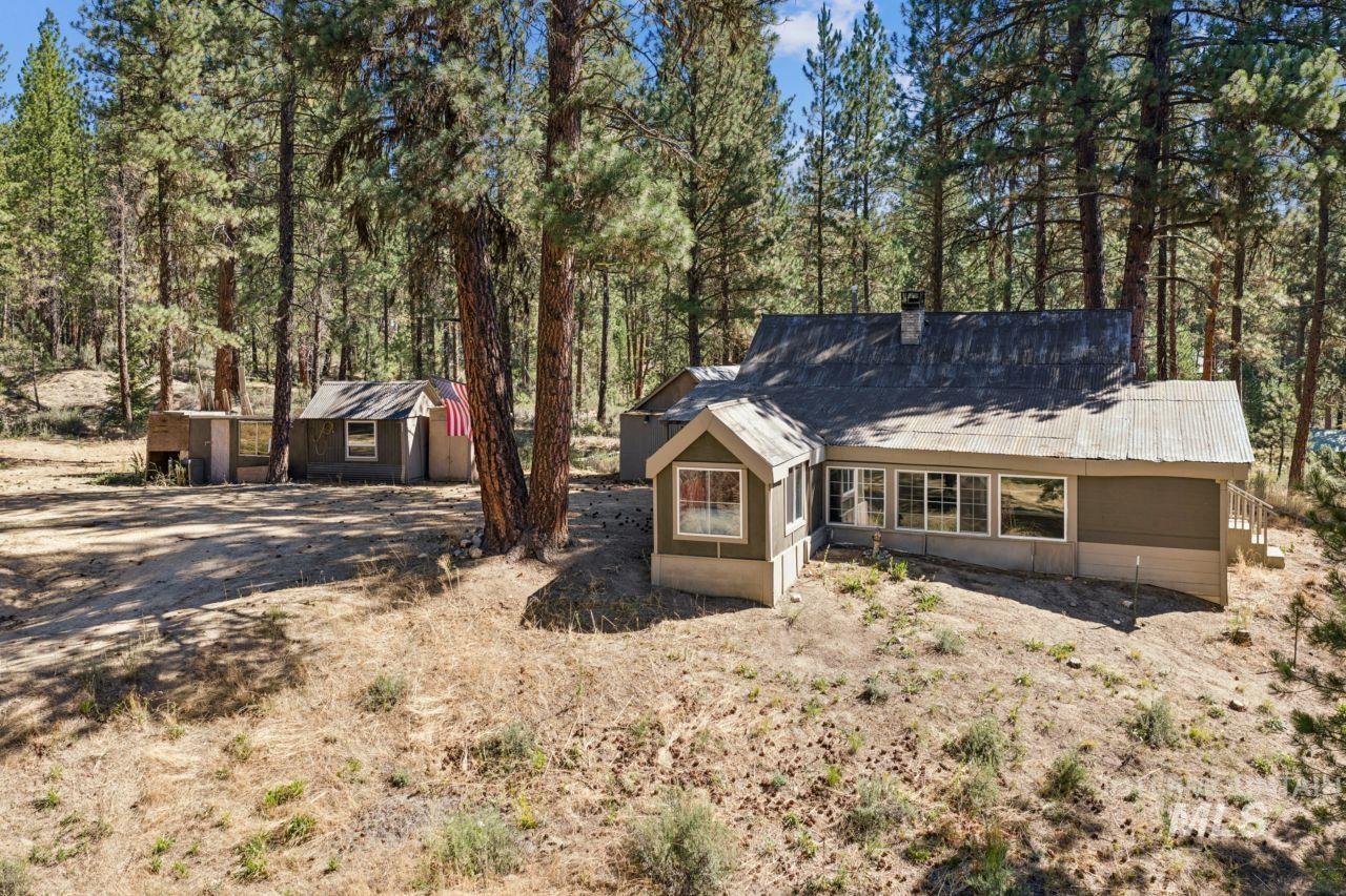 100 Grimes Pass Rd Property Photo 8