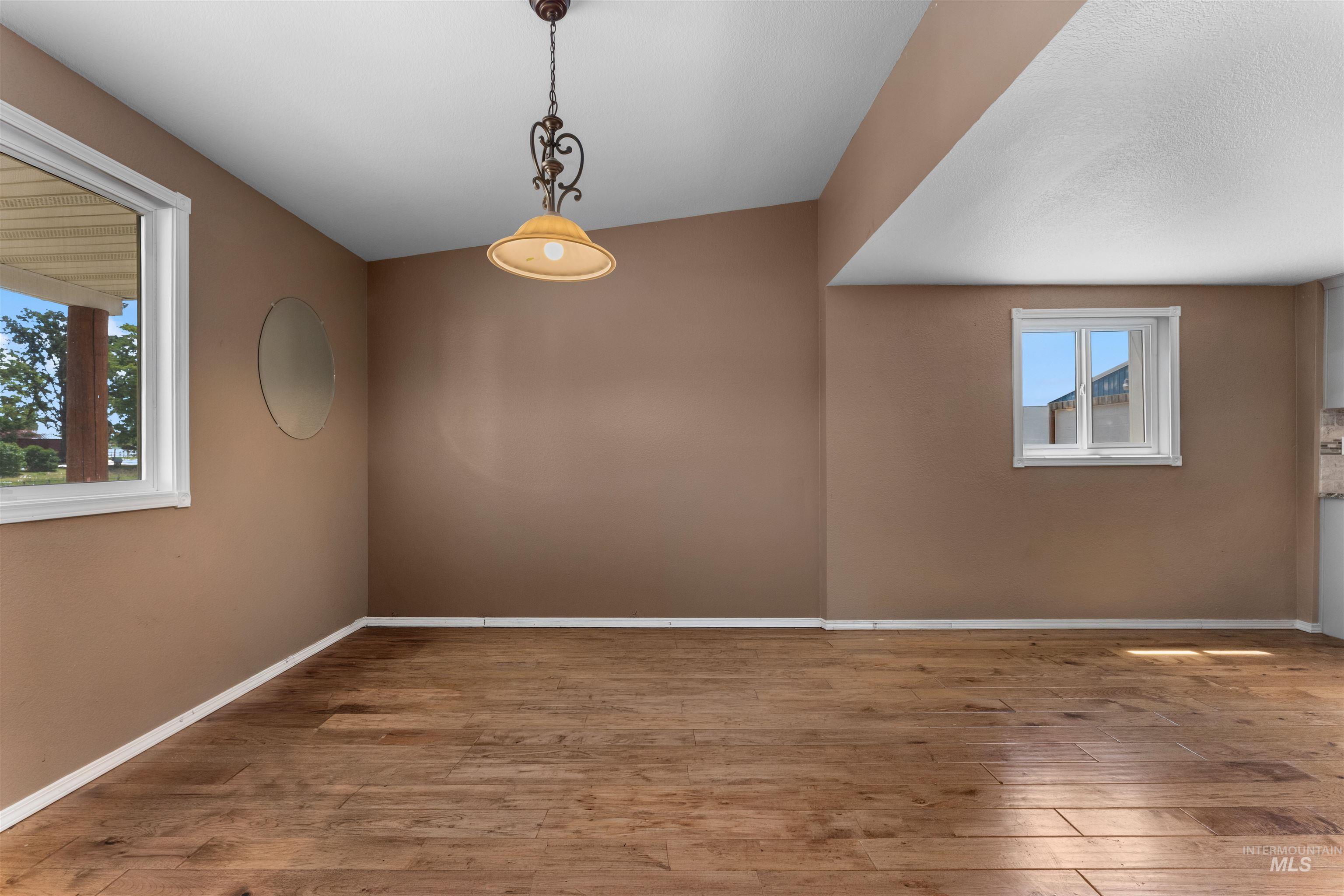 17441 Upper Pleasant Ridge Rd Property Photo 6