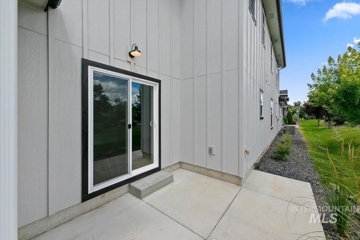 134 N Edgewood Ln Property Photo 23