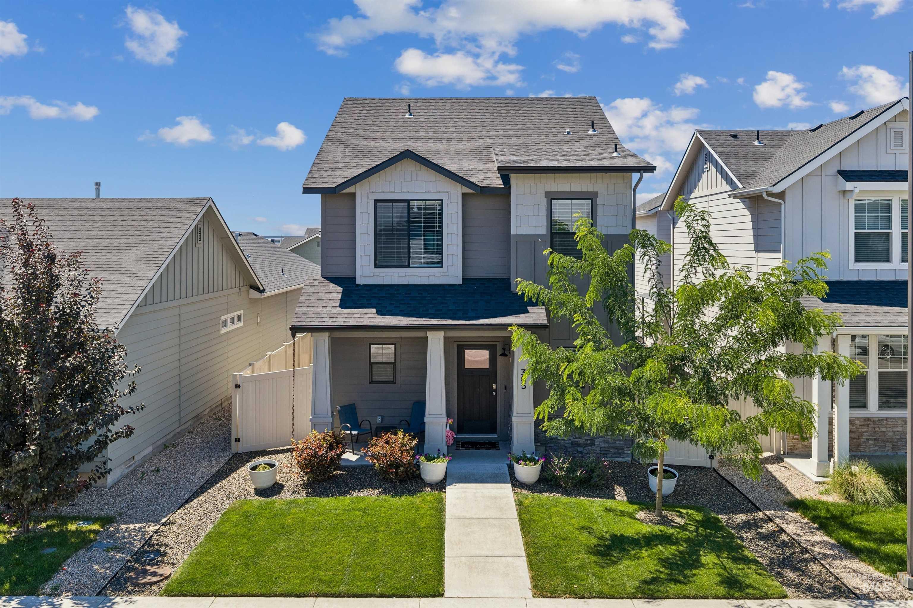 365 S Calf Creek Ave Property Photo 42