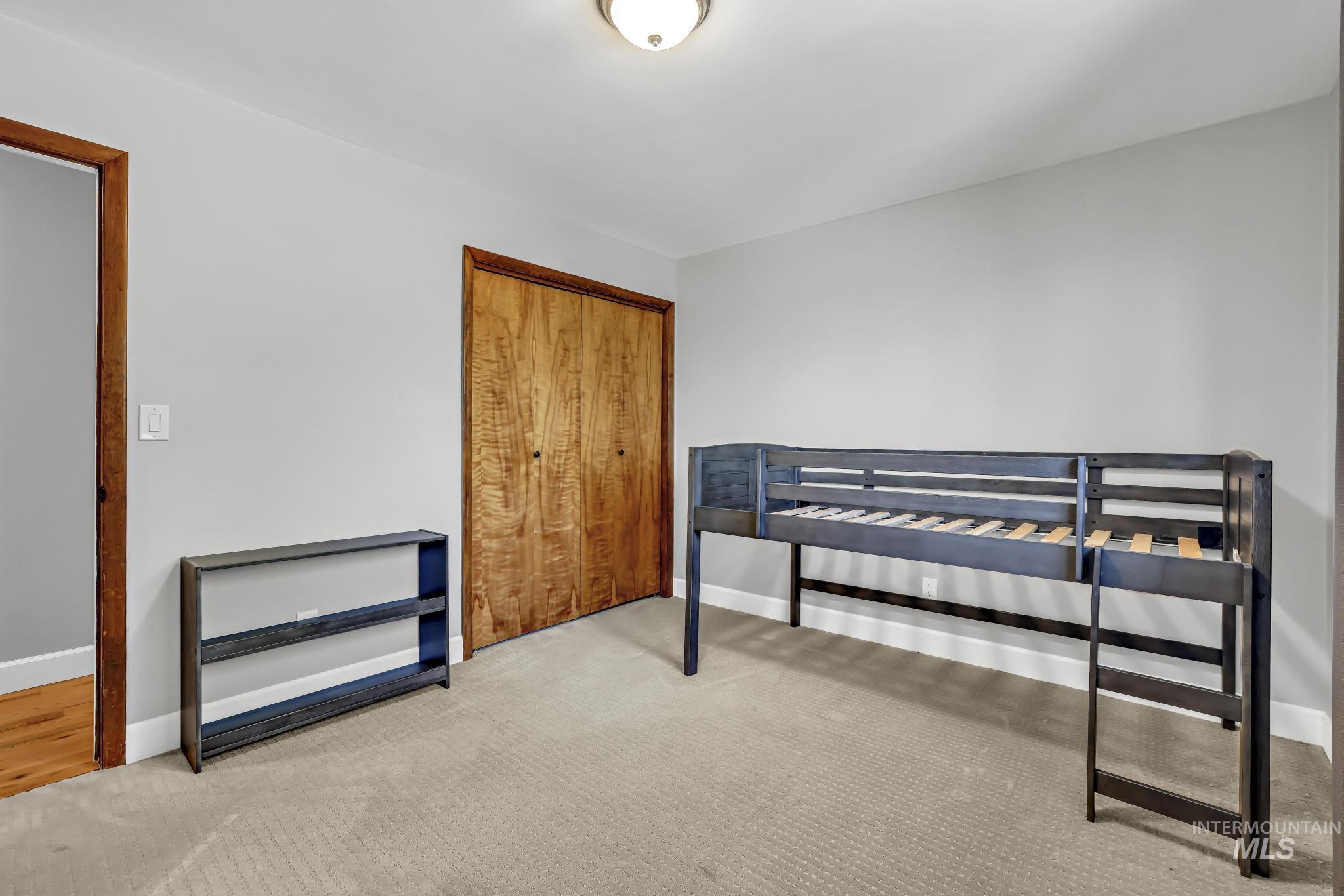 17115 Highway 30 Property Photo 20