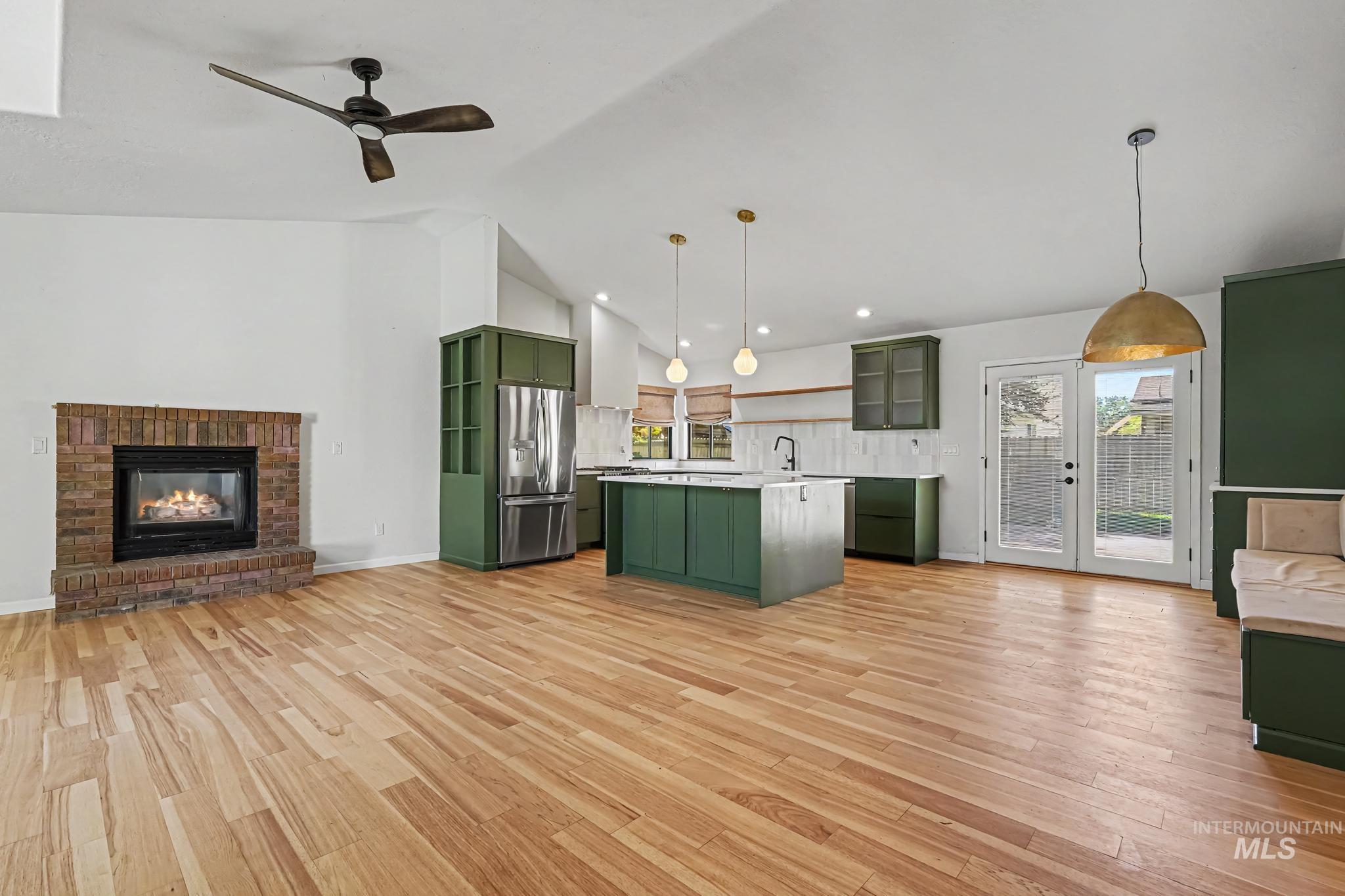 12125 W Stillwater Dr. Property Photo 4