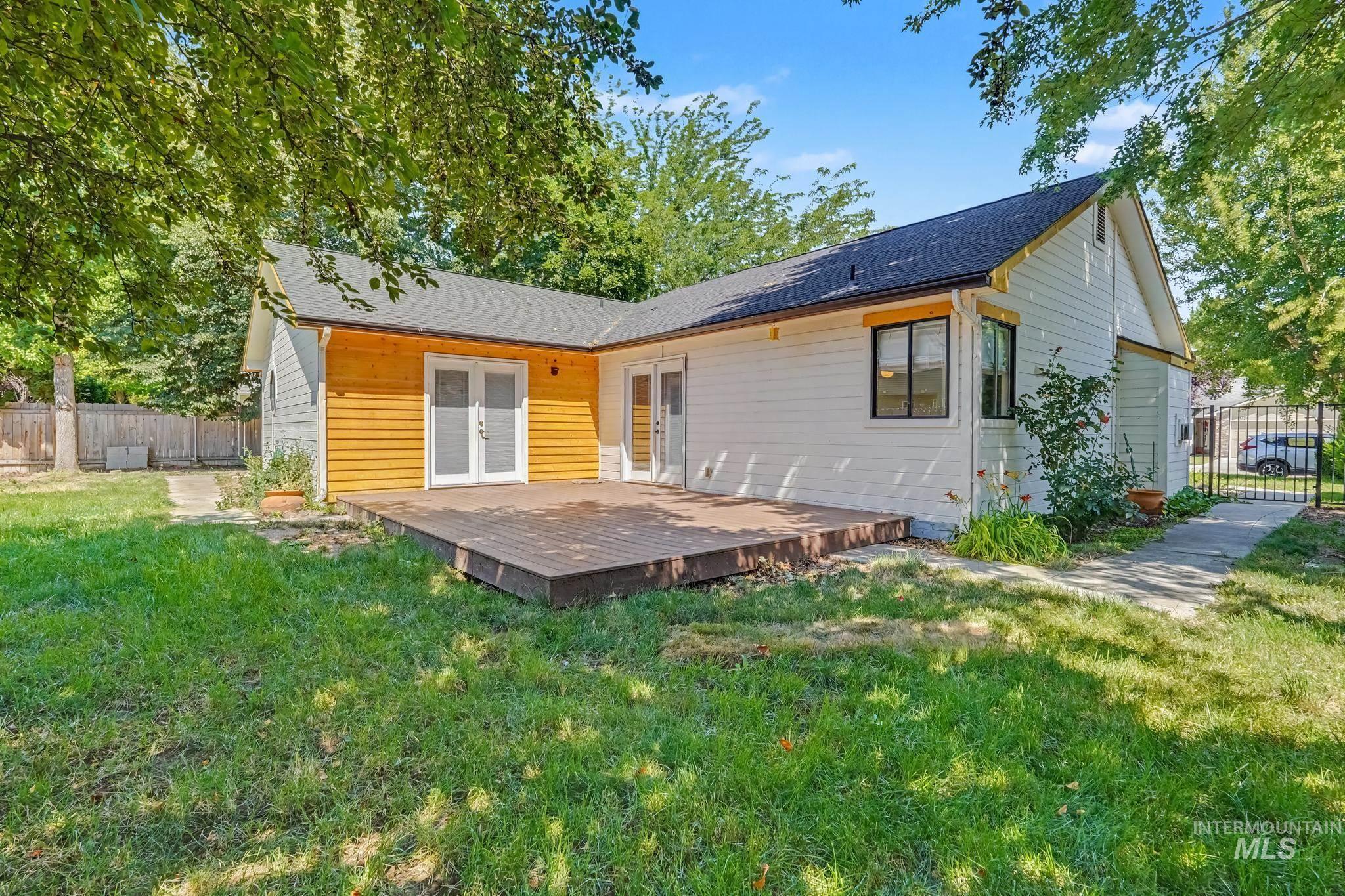 12125 W Stillwater Dr. Property Photo 34