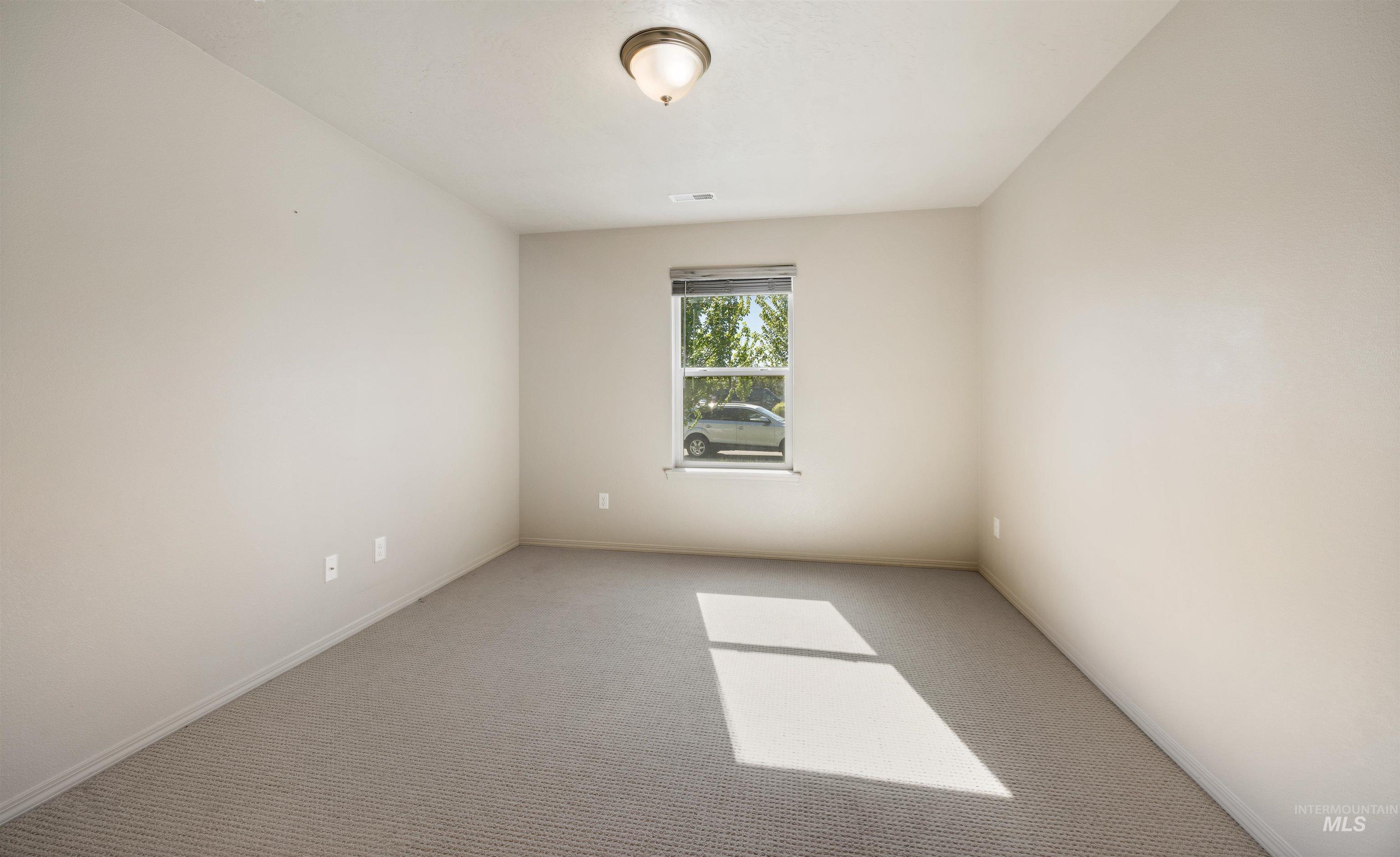 4064 N Alester Ave Property Photo 21
