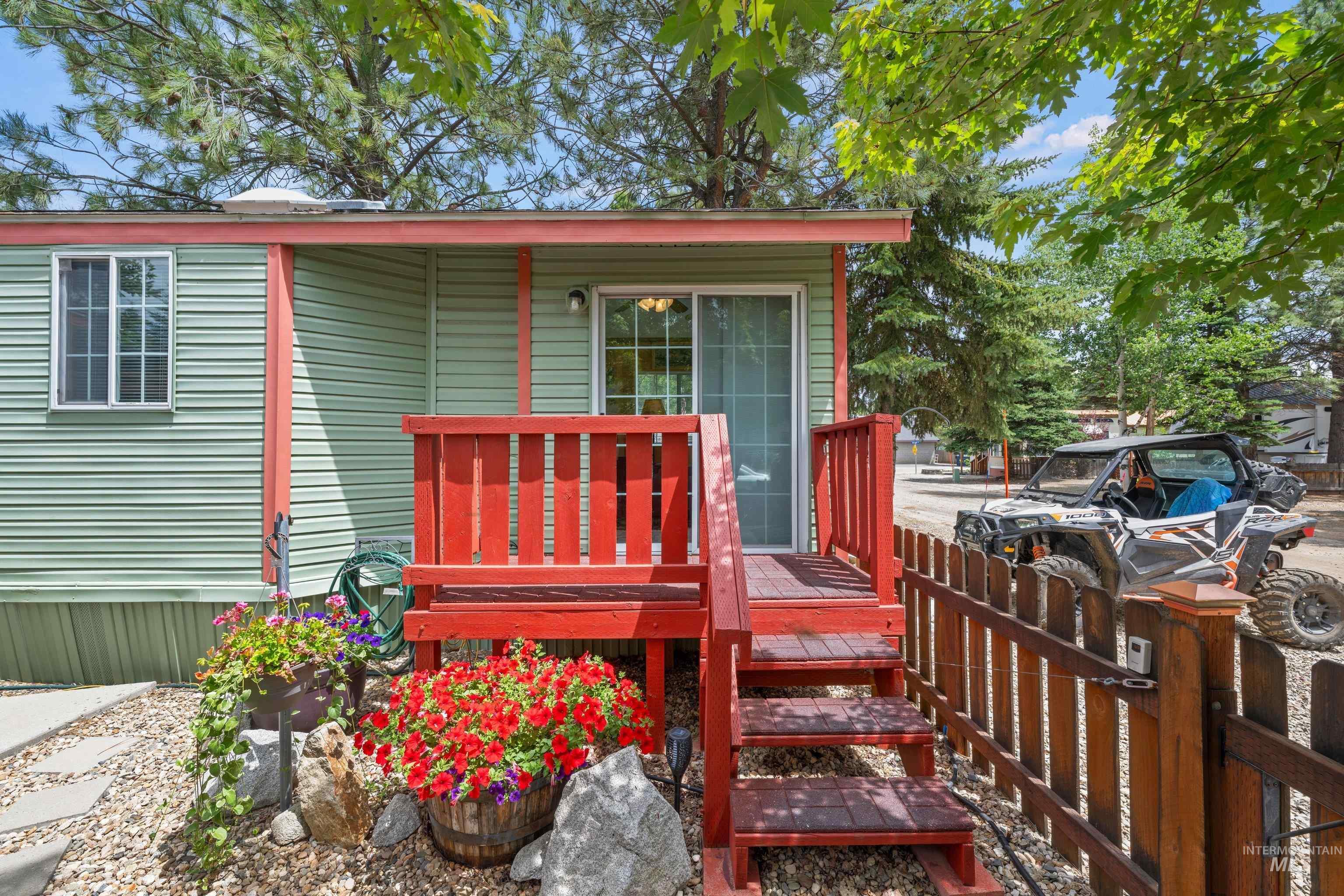 514 W Sawyer Property Photo 5