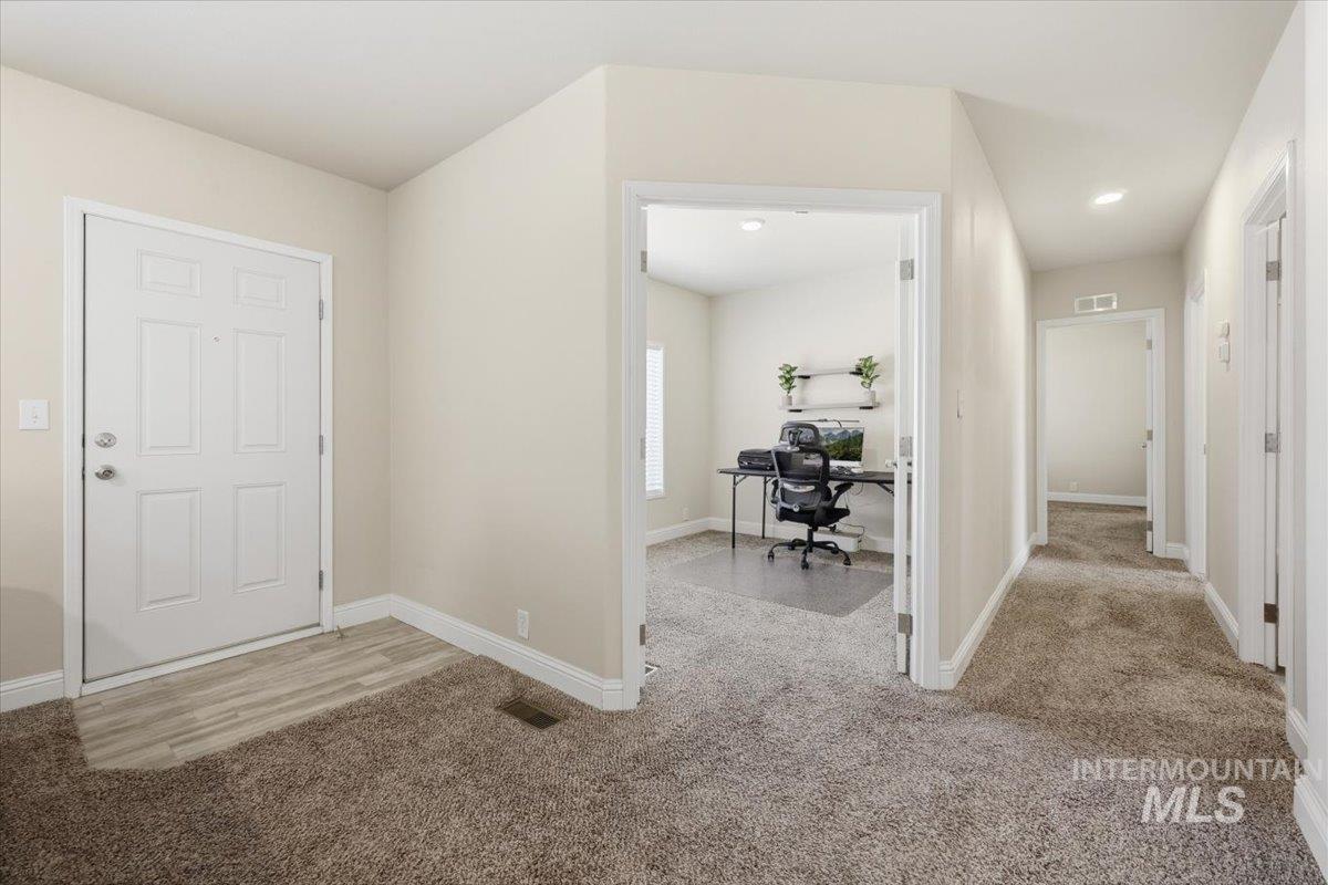 914 N Midland Blvd Trlr 21 Property Photo 5
