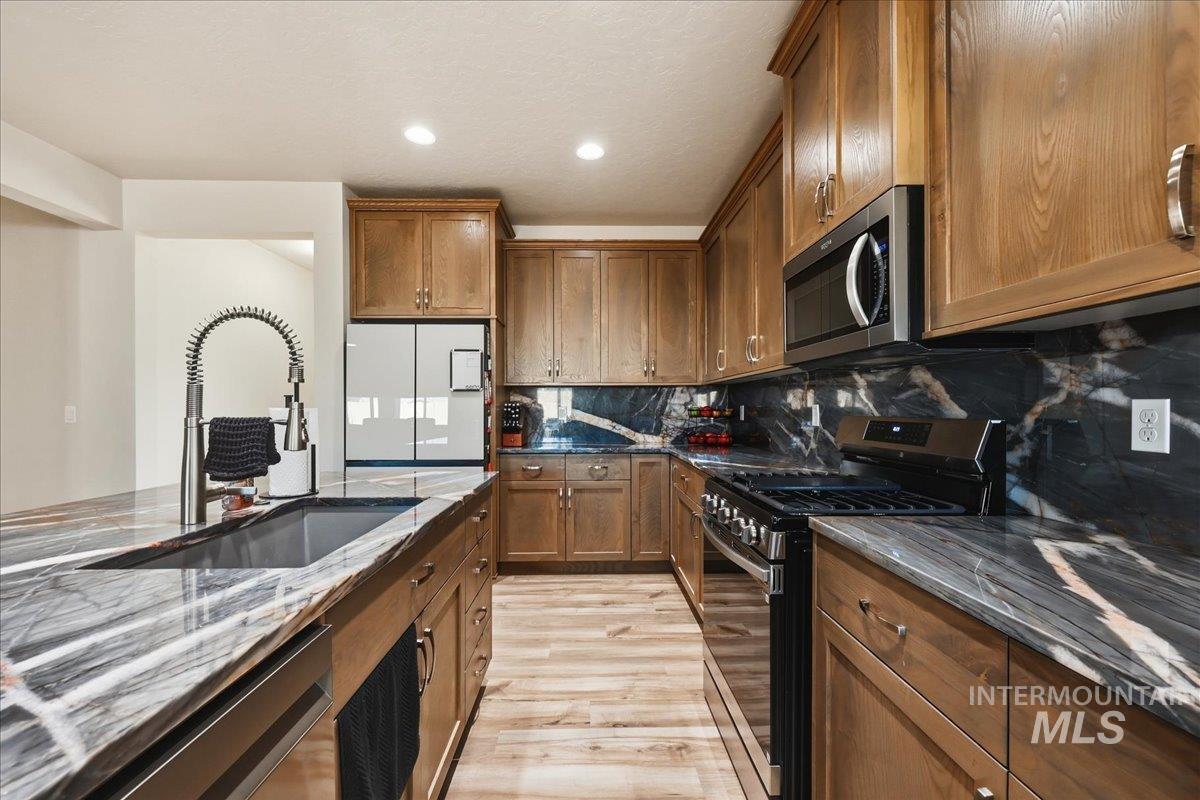 12841 S Milazzo Way Property Photo 7