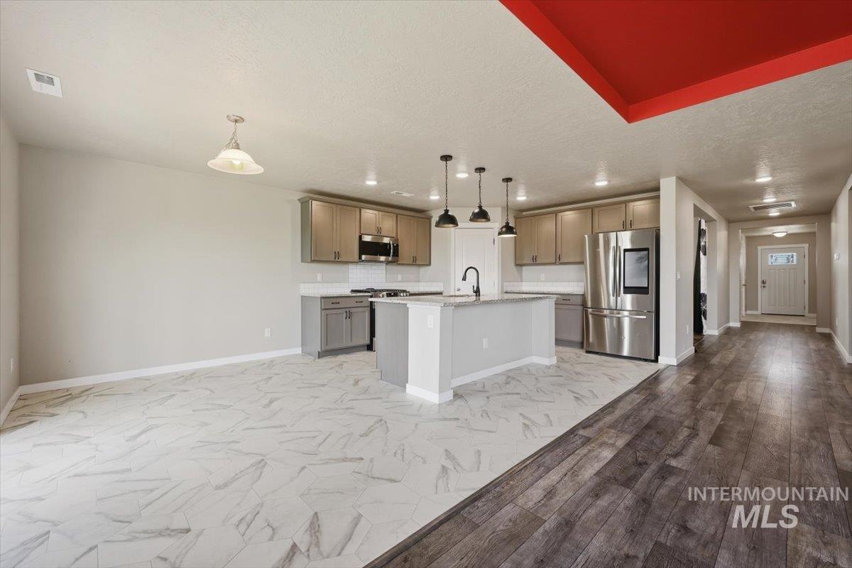 11321 W Broadstone St Property Photo 9