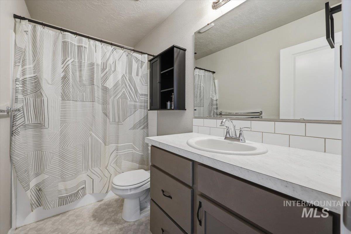 11321 W Broadstone St Property Photo 17