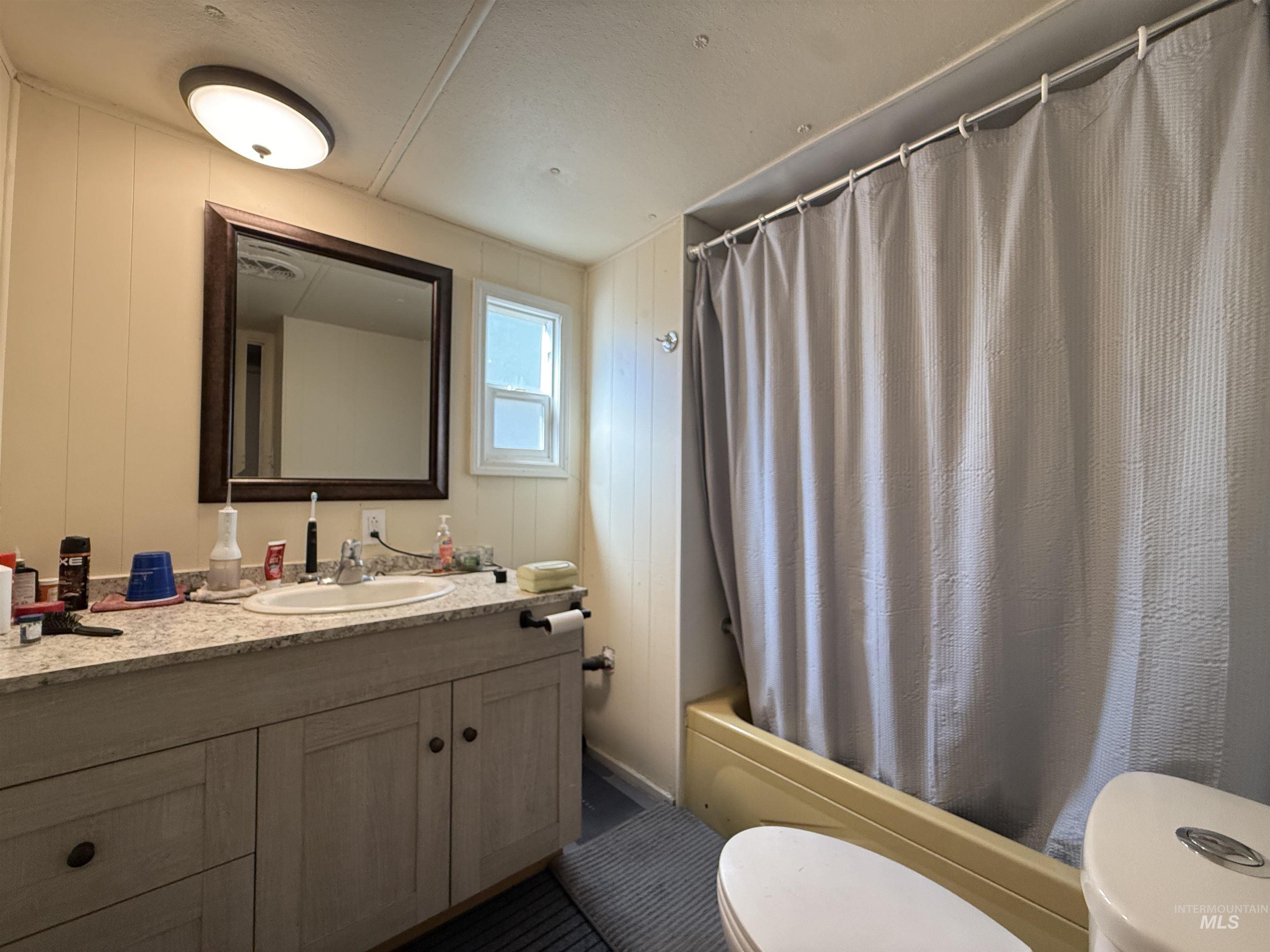 1000 Granite Heights Loop Property Photo 5
