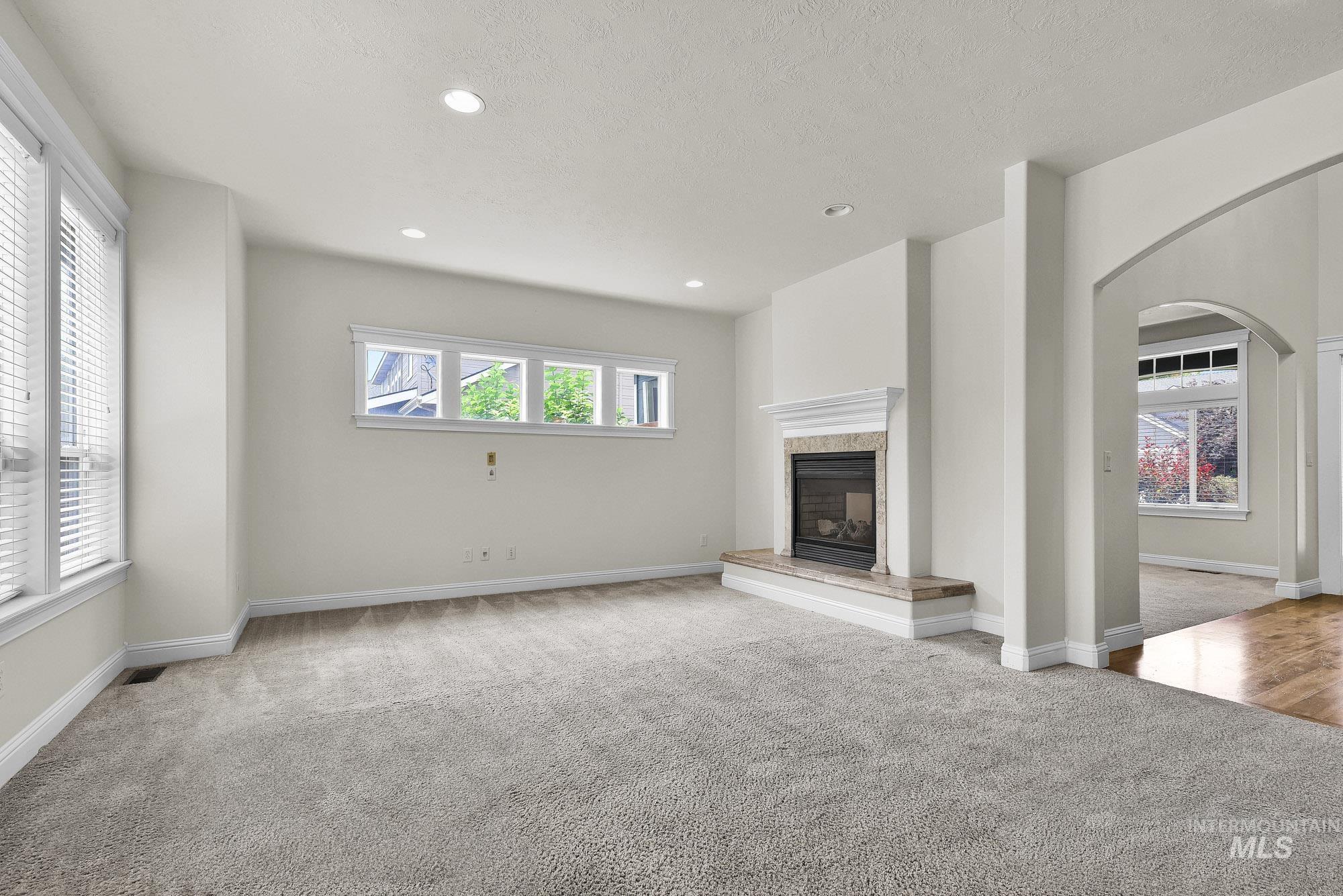 2172 W Cedar Grove Property Photo 7
