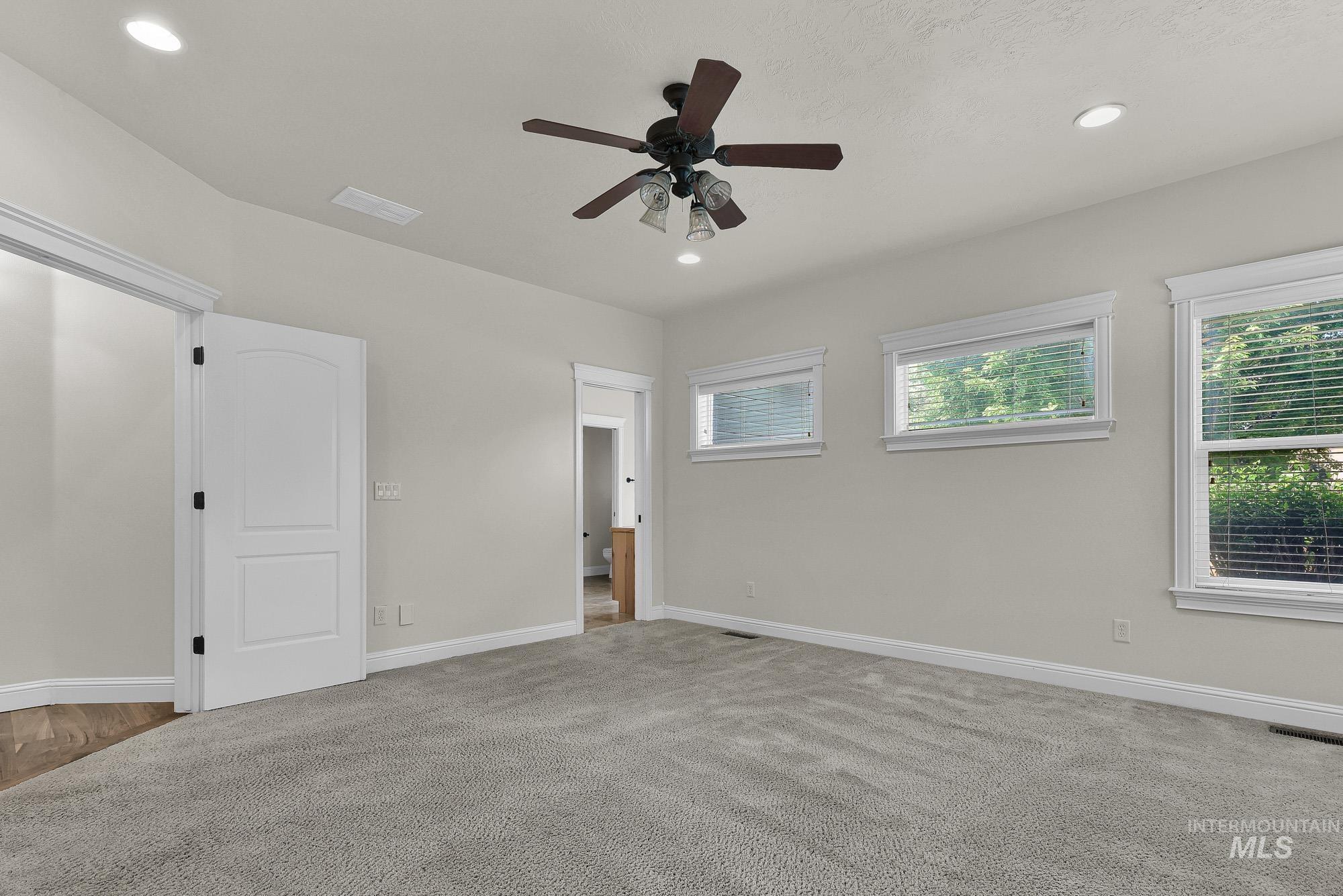 2172 W Cedar Grove Property Photo 14