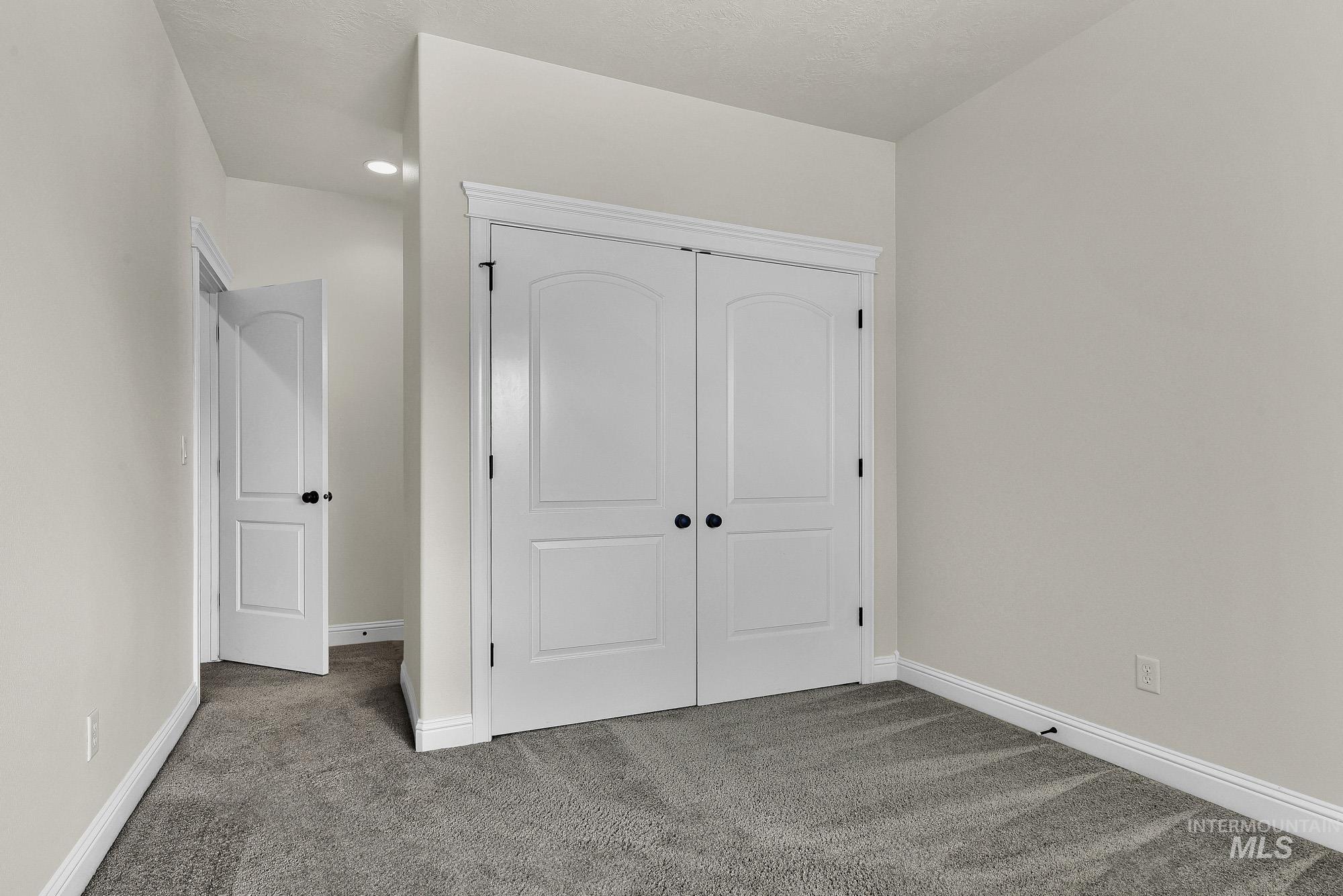 2172 W Cedar Grove Property Photo 24