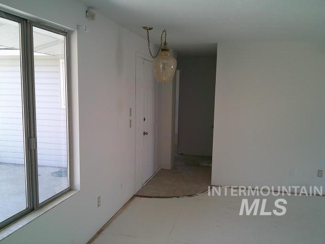 23621 Old Highway 30 Property Photo 6