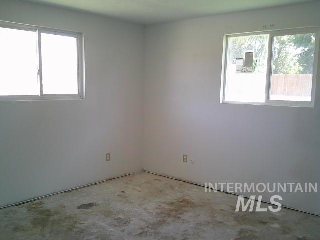 23621 Old Highway 30 Property Photo 10