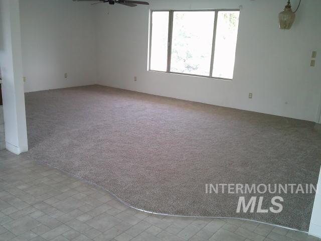 23621 Old Highway 30 Property Photo 14
