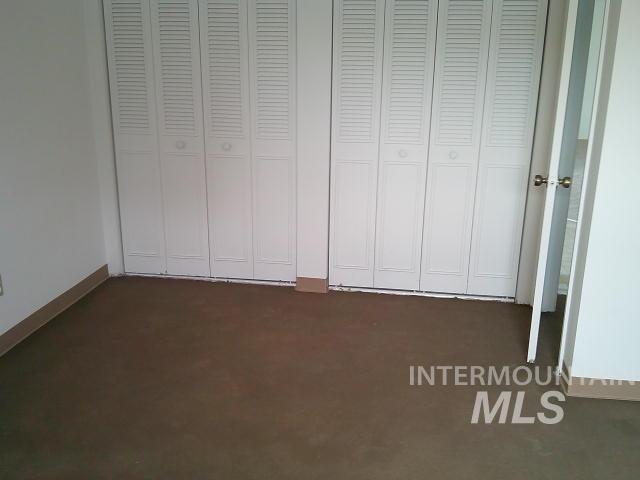 23621 Old Highway 30 Property Photo 17