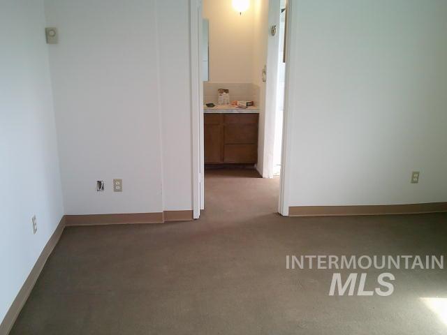 23621 Old Highway 30 Property Photo 18