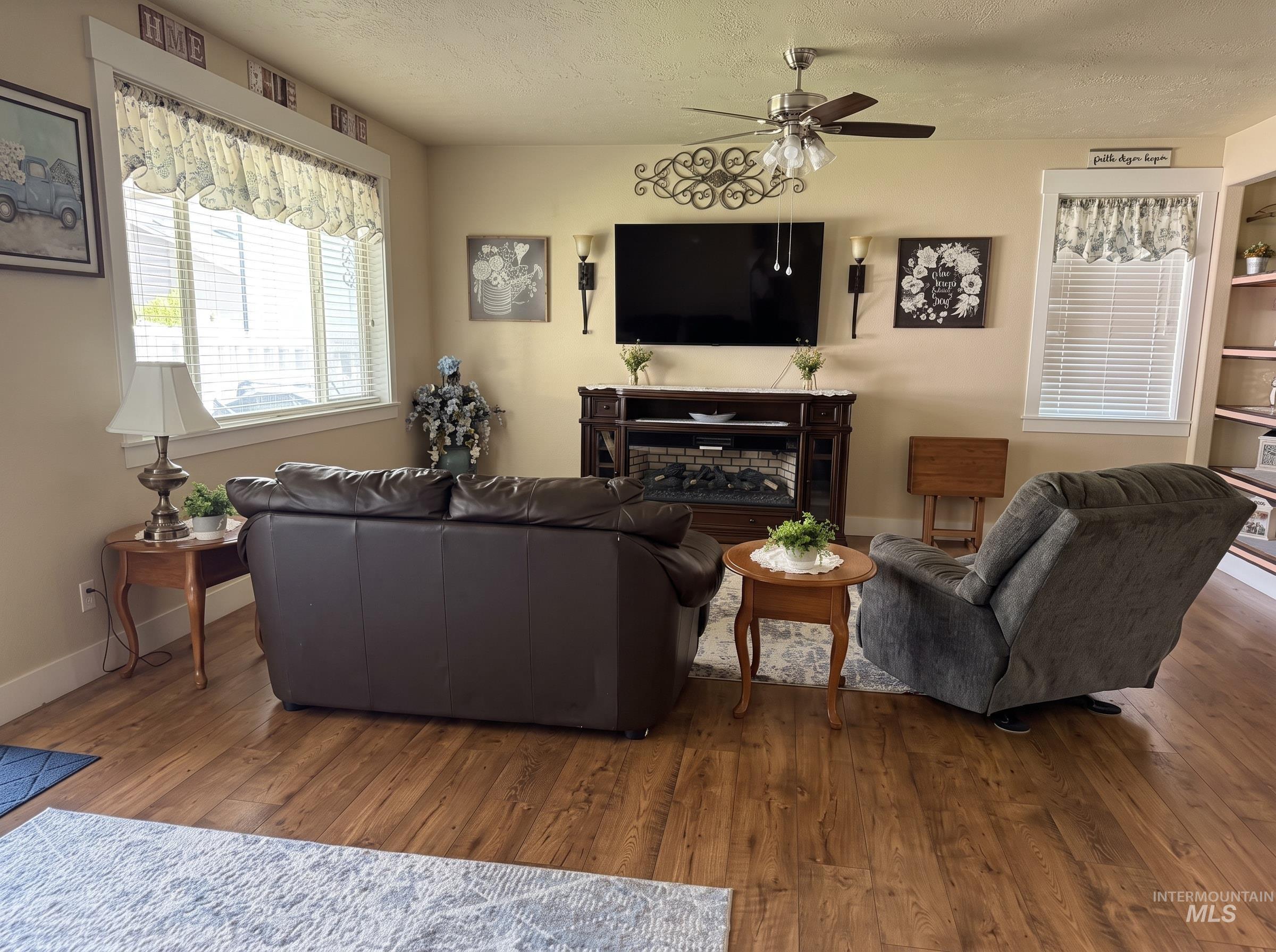 1178 Stallion Springs Way Property Photo 7