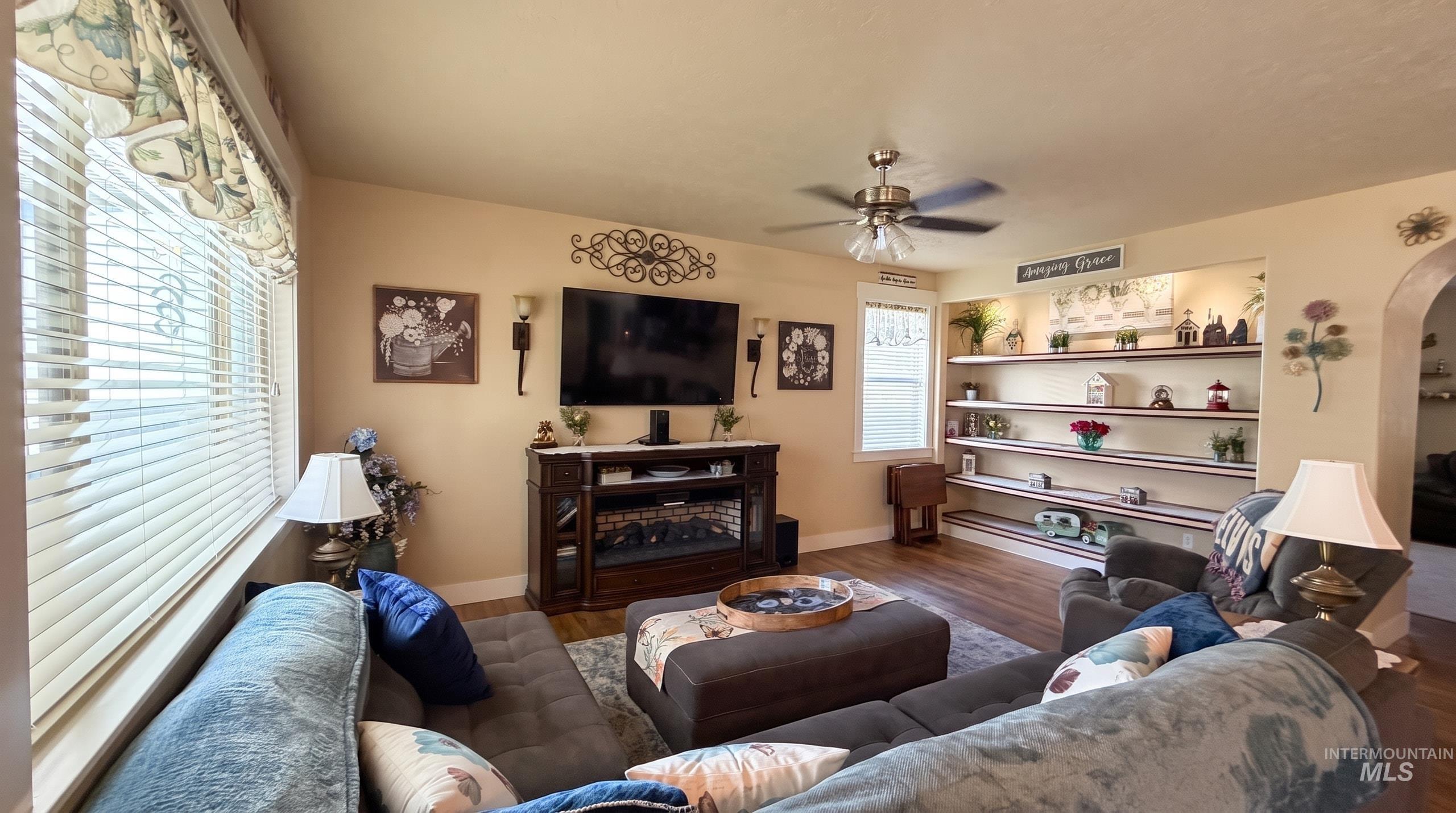 1178 Stallion Springs Way Property Photo 13