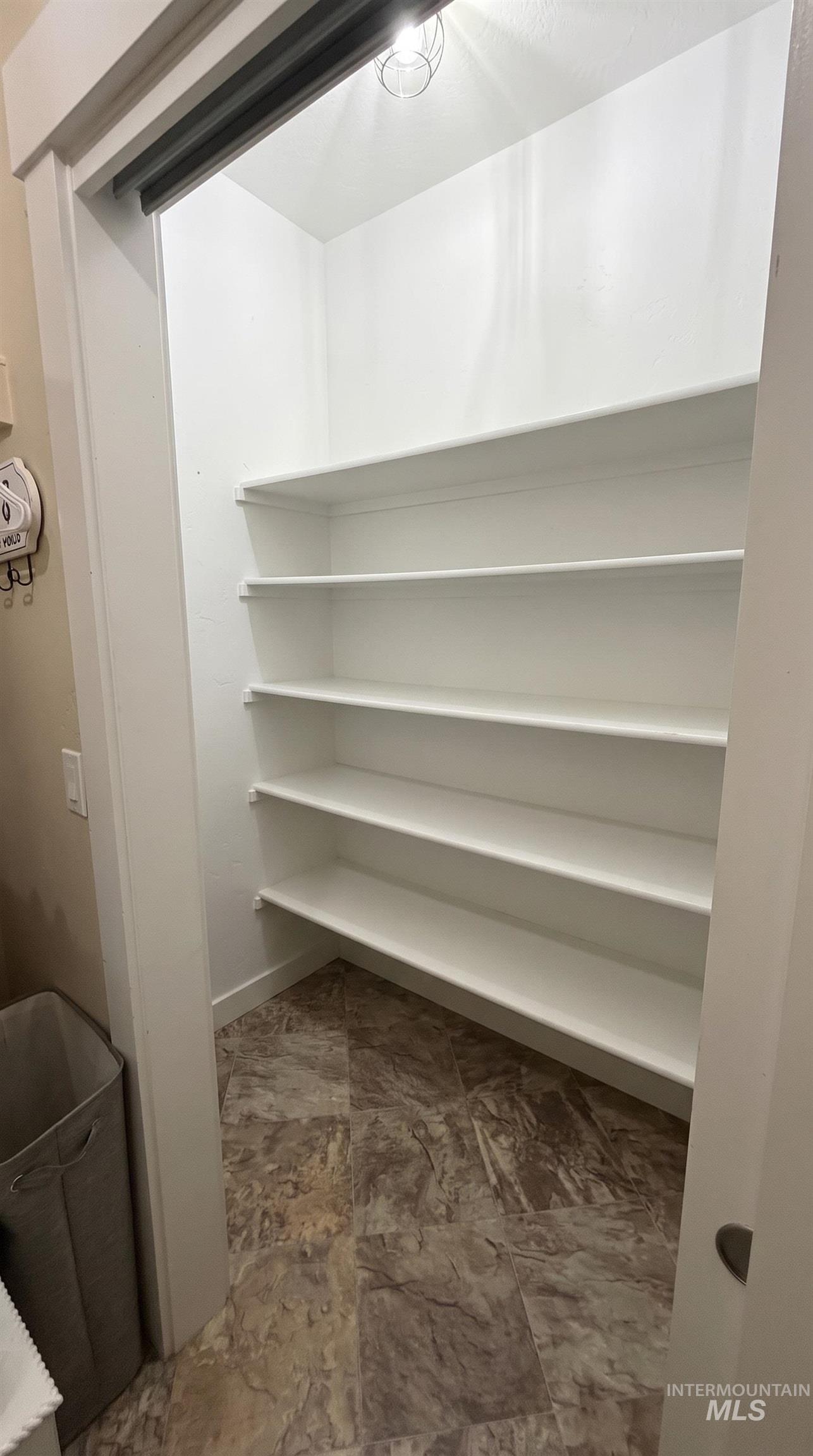 1178 Stallion Springs Way Property Photo 32