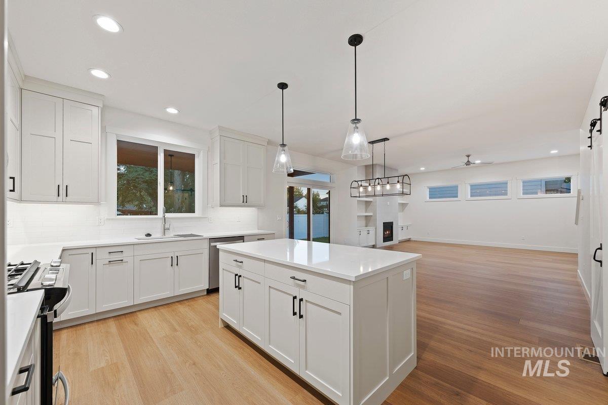 3752 Jackie Lane Property Photo 4