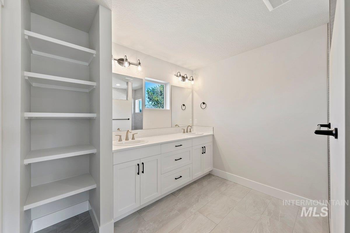 3752 Jackie Lane Property Photo 14
