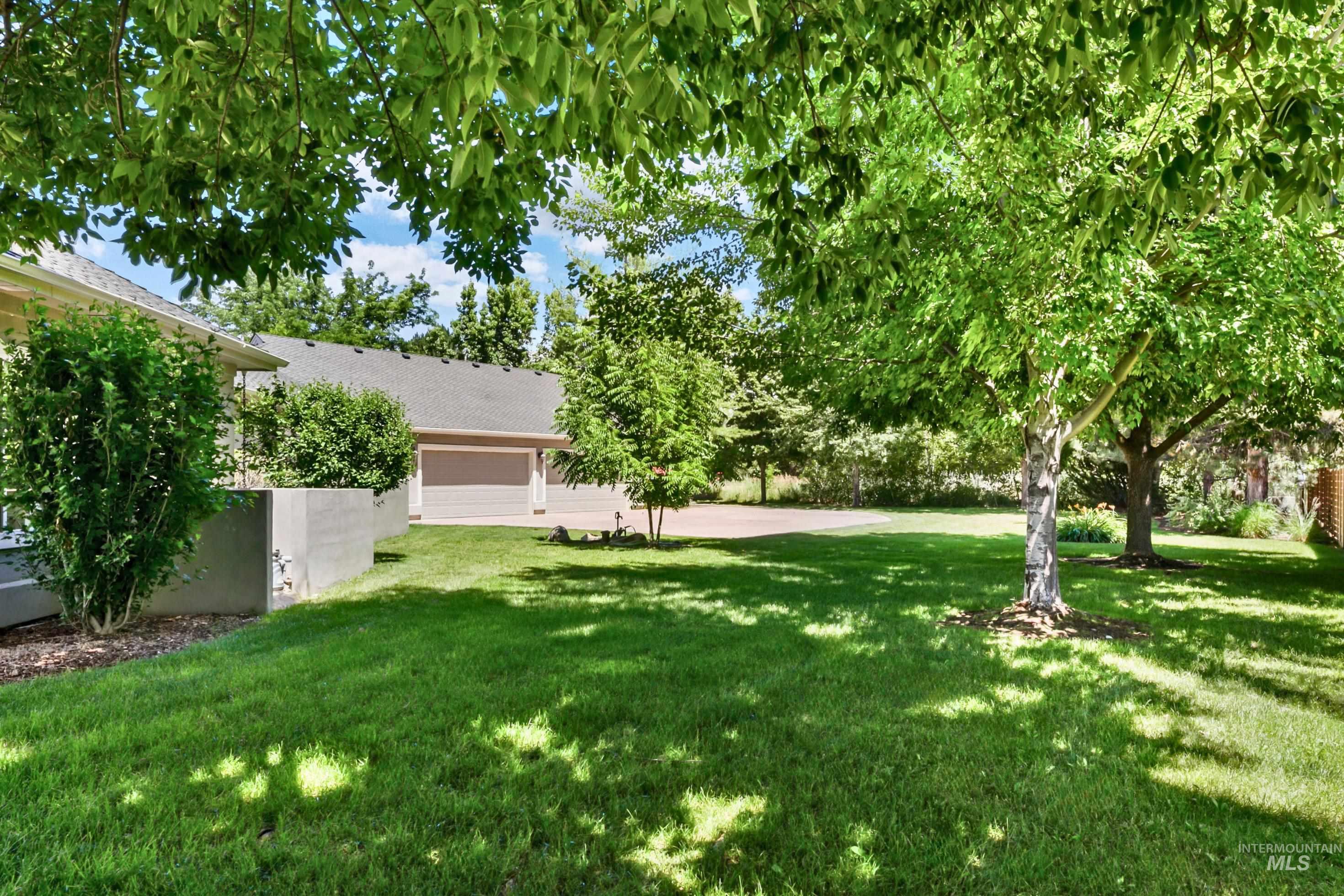 103 S Alder Lane Property Photo 49
