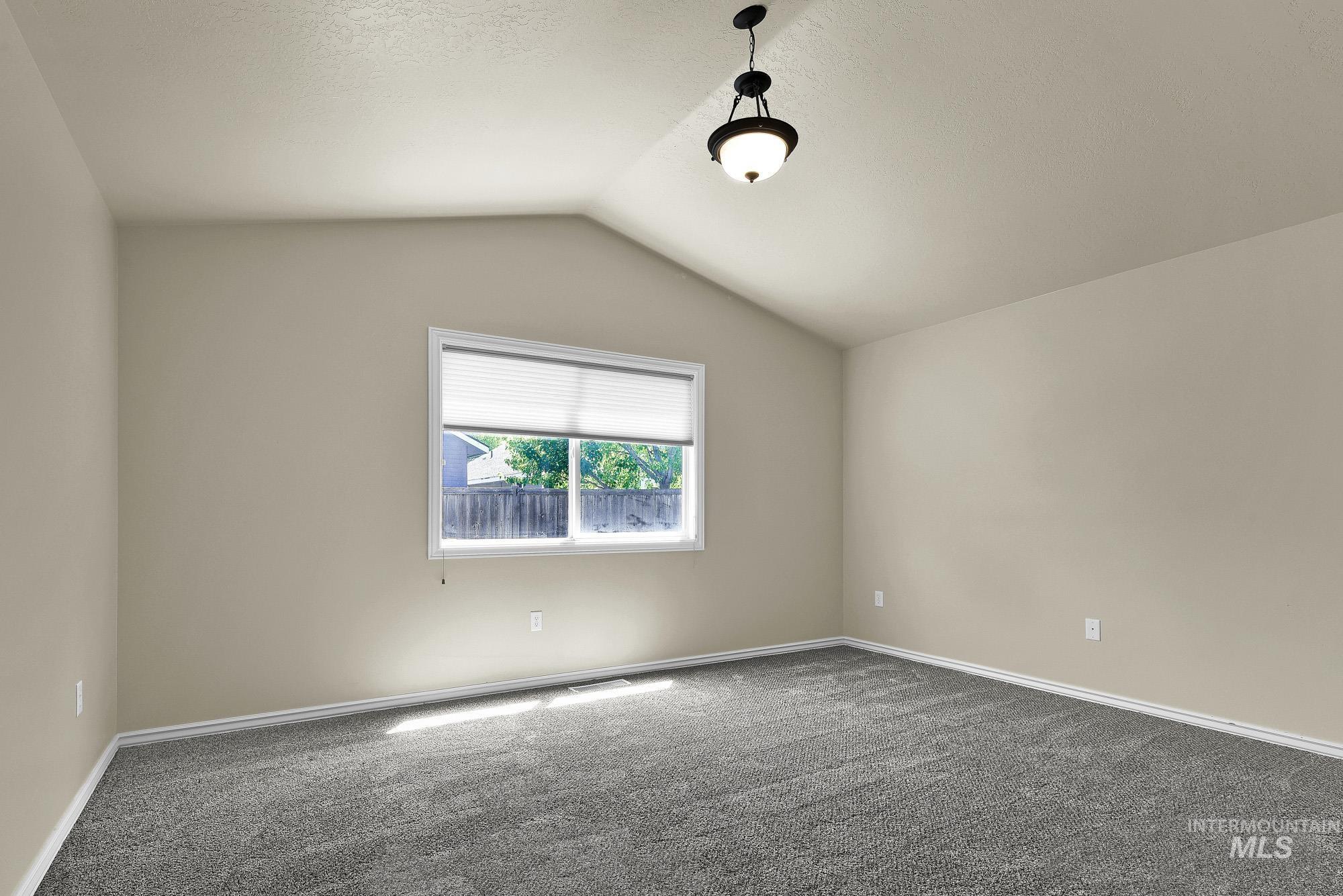 5974 S Fireglow Ave Property Photo 18