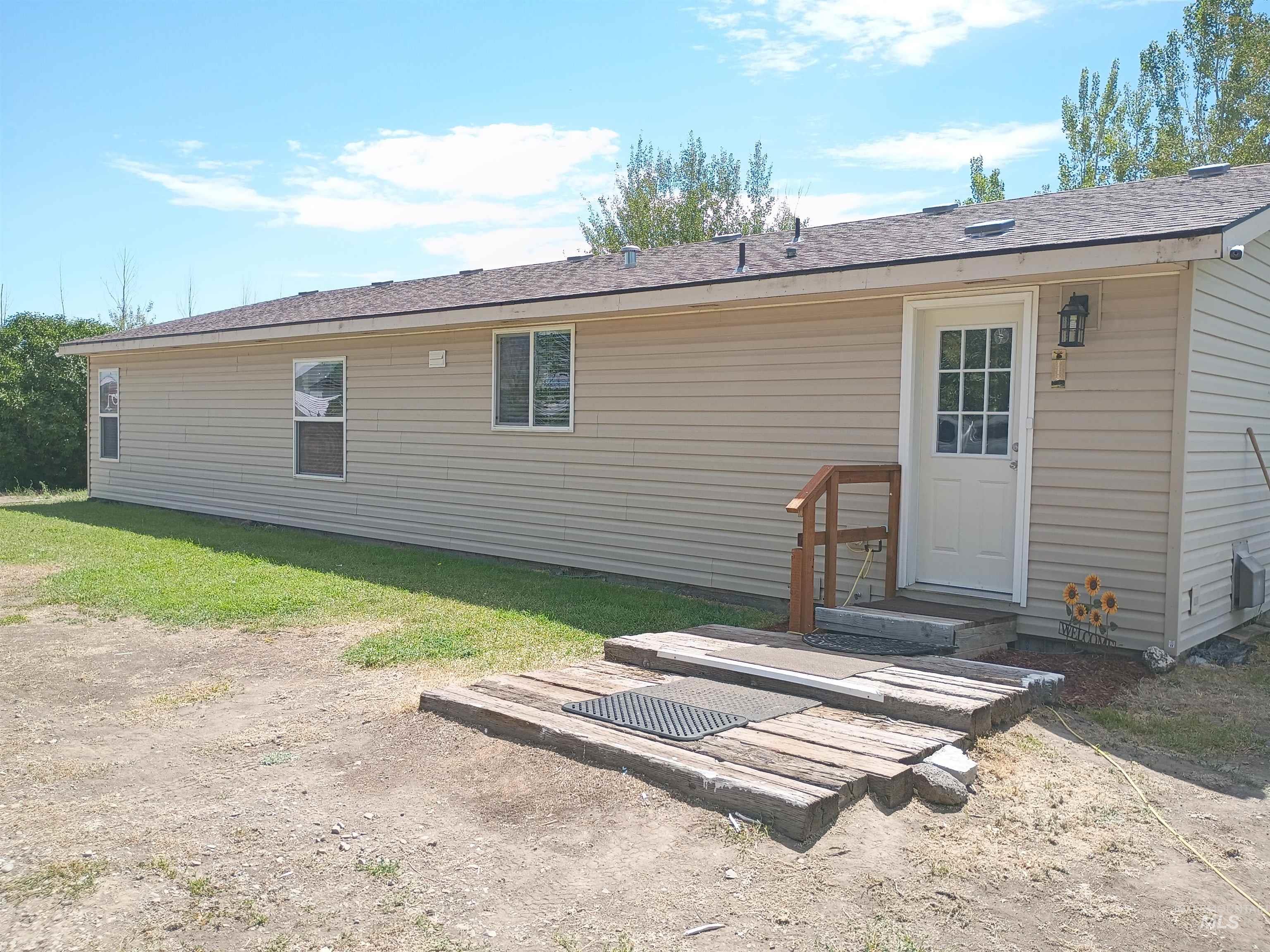 1127 E 720 N 1127 E 720 N Property Photo 6