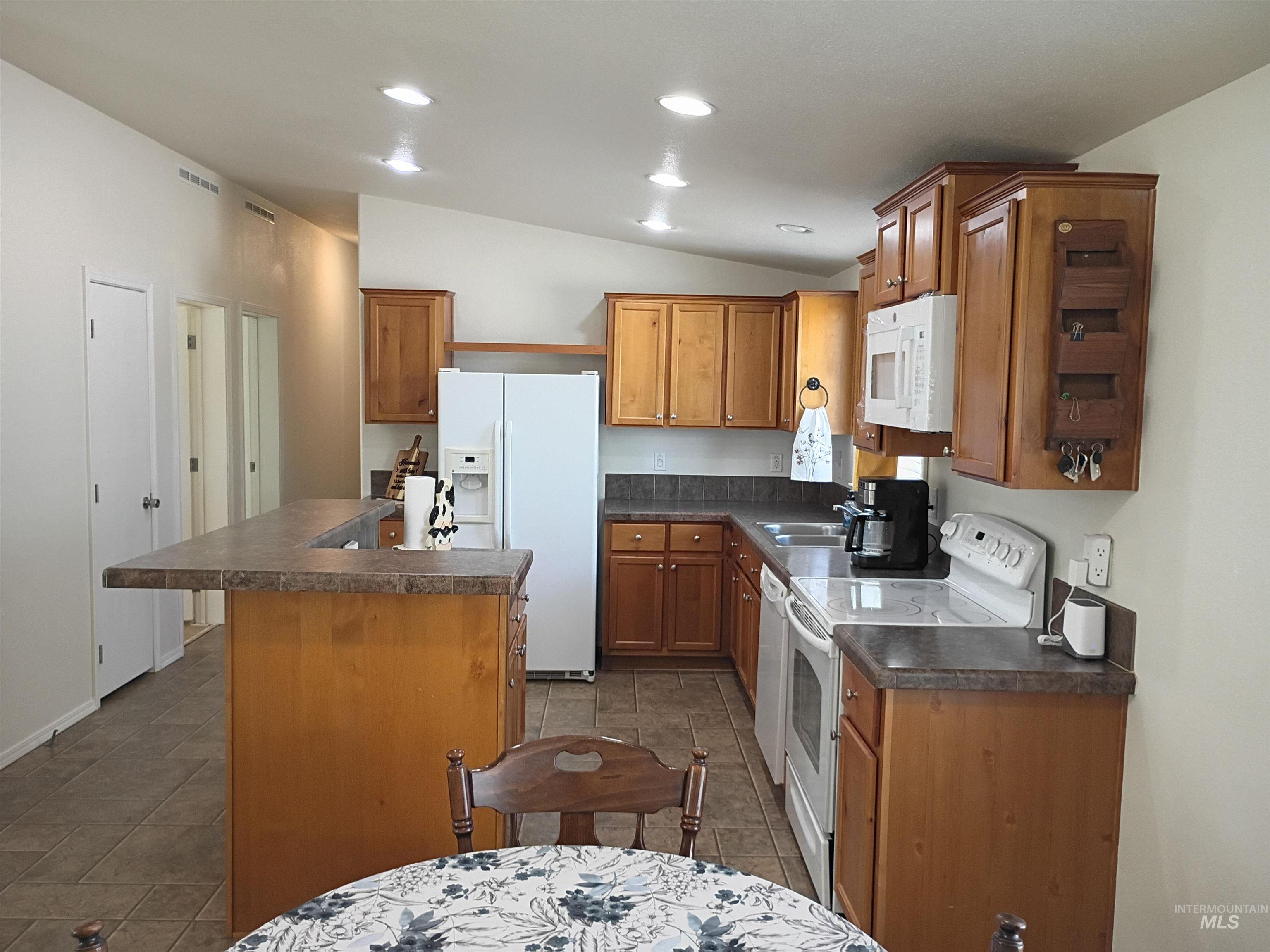 1127 E 720 N 1127 E 720 N Property Photo 10