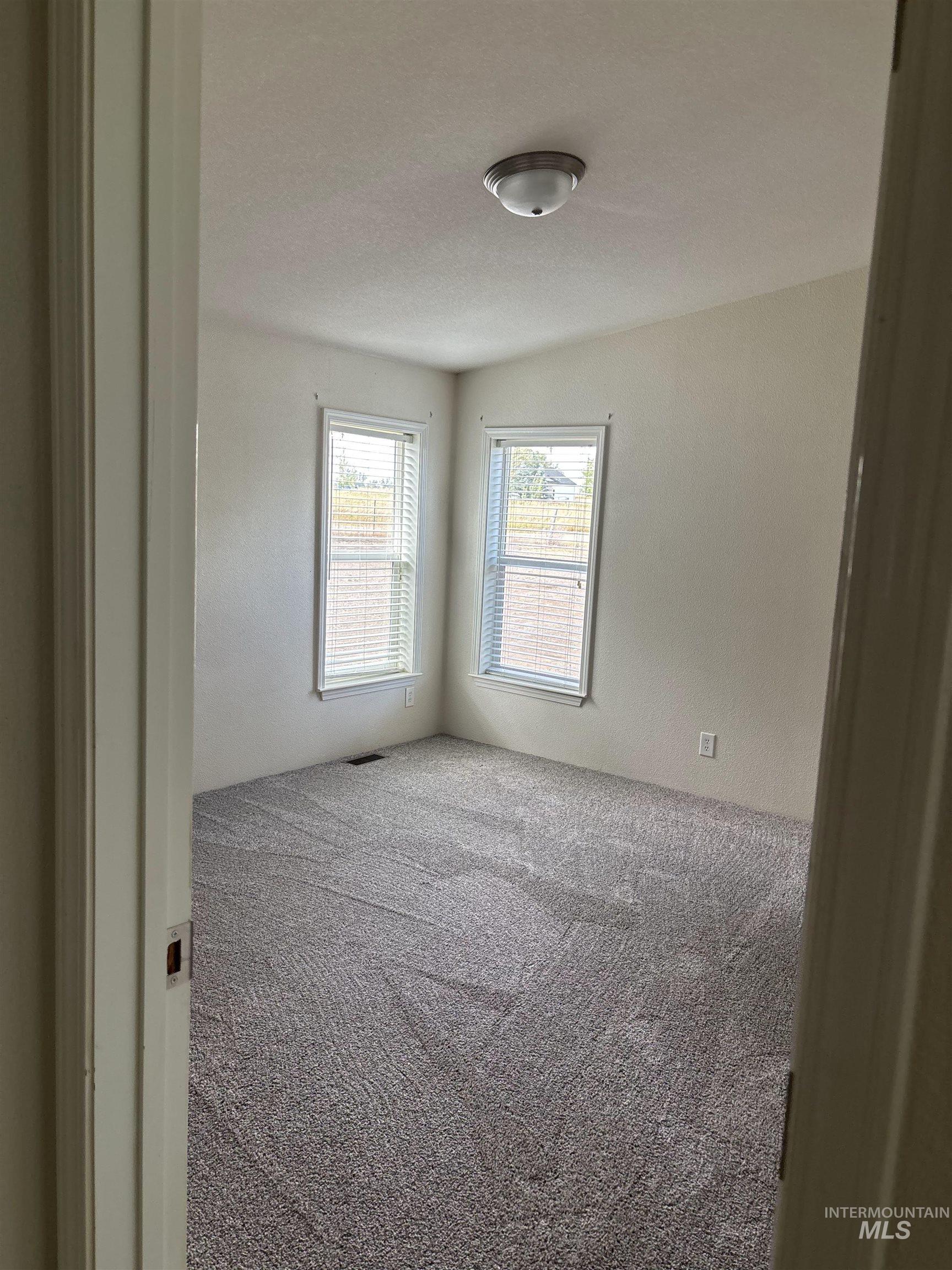 1127 E 720 N 1127 E 720 N Property Photo 14