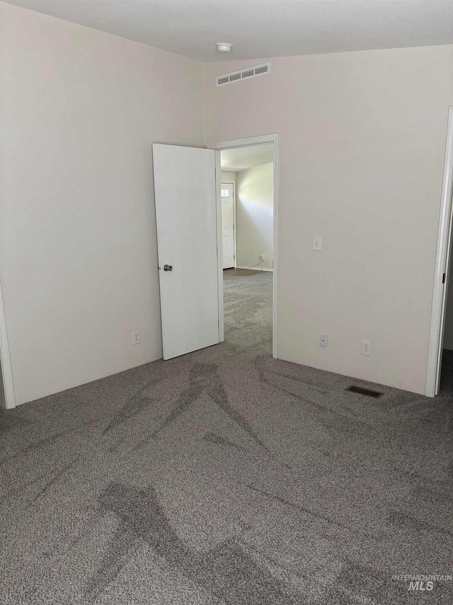 1127 E 720 N 1127 E 720 N Property Photo 15