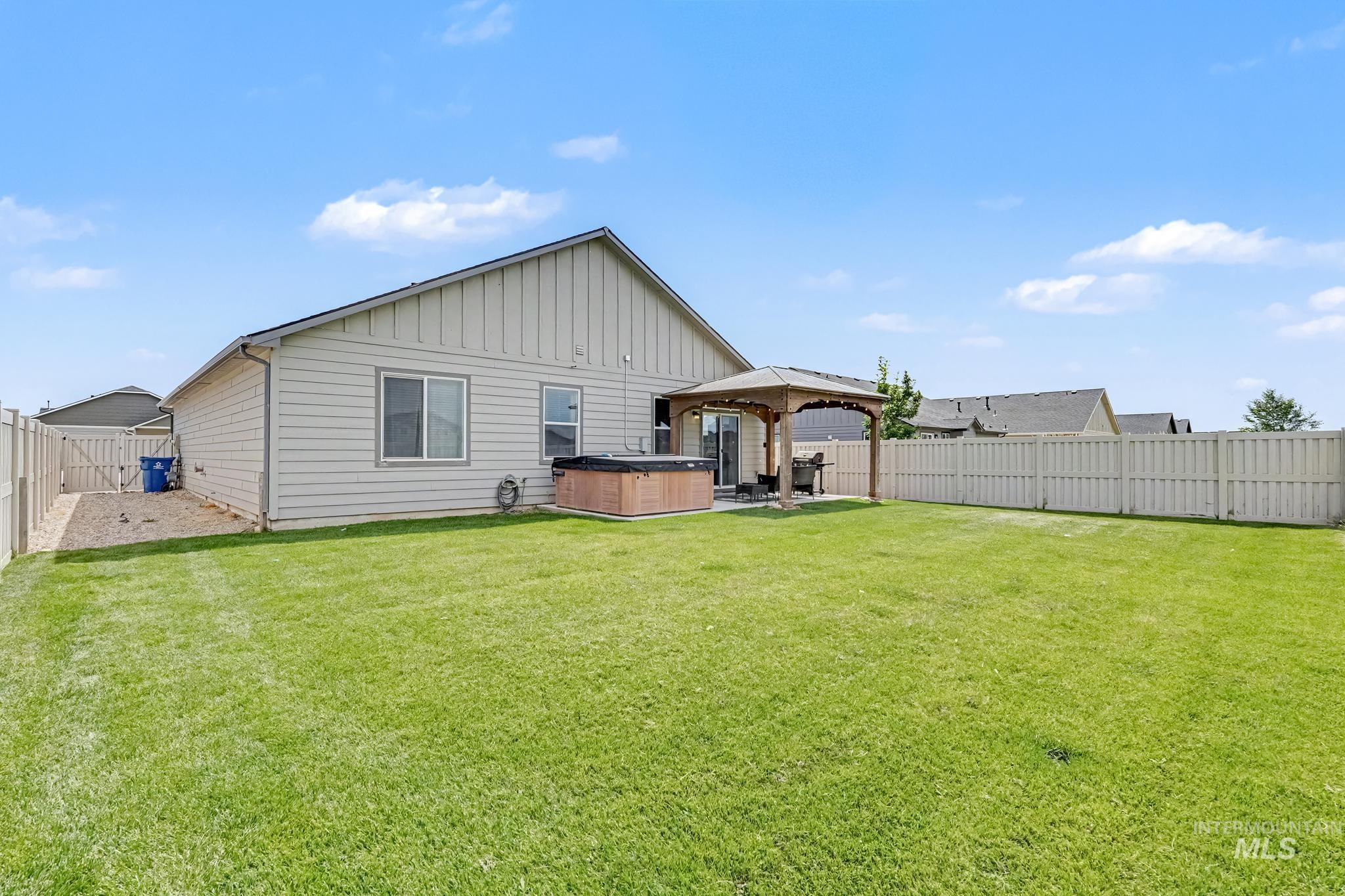 3905 Winged Dove St. Property Photo 42