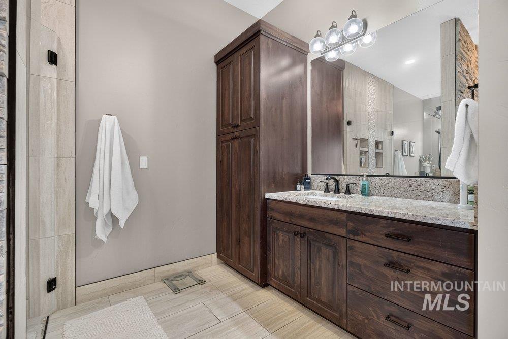 25127 Red Sage Ln Property Photo 27
