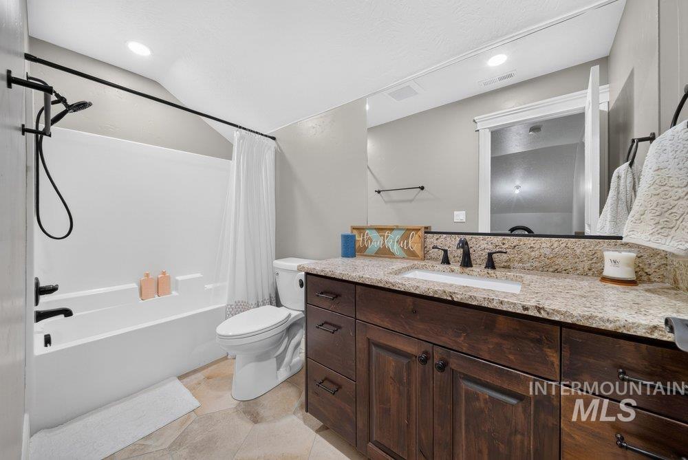 25127 Red Sage Ln Property Photo 33