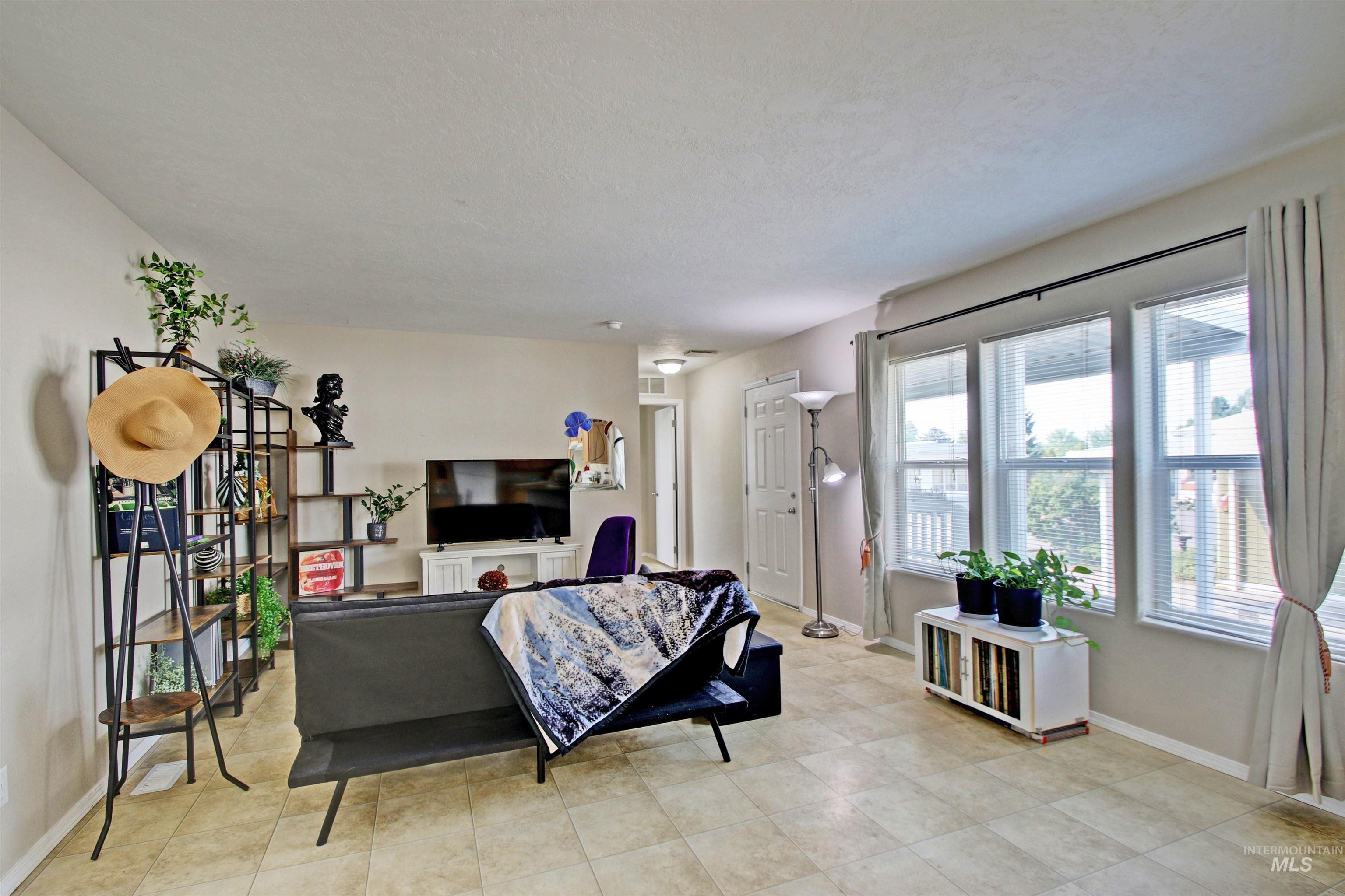 10742 W Ardyce Ln Property Photo 1
