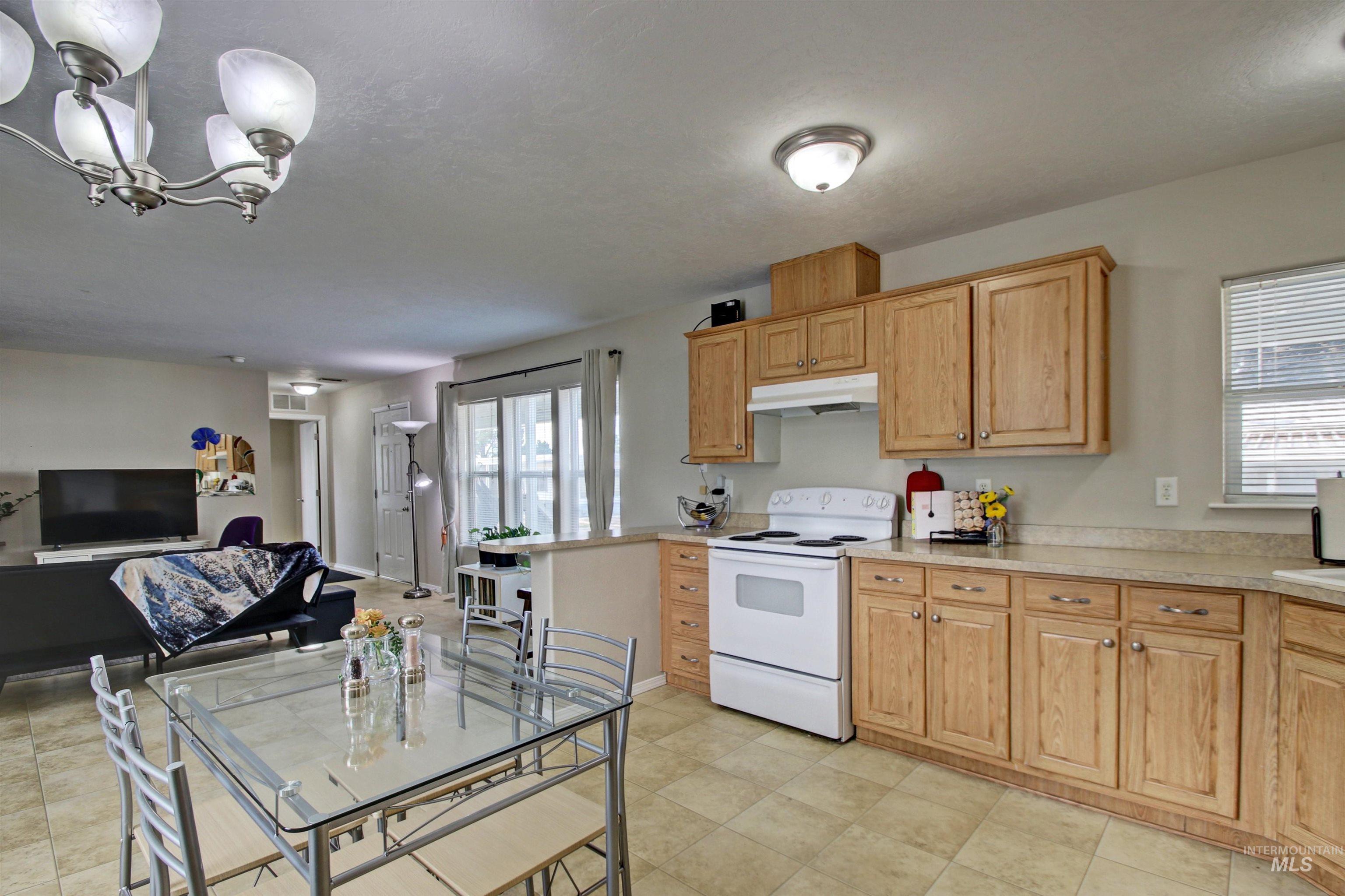 10742 W Ardyce Ln Property Photo 7