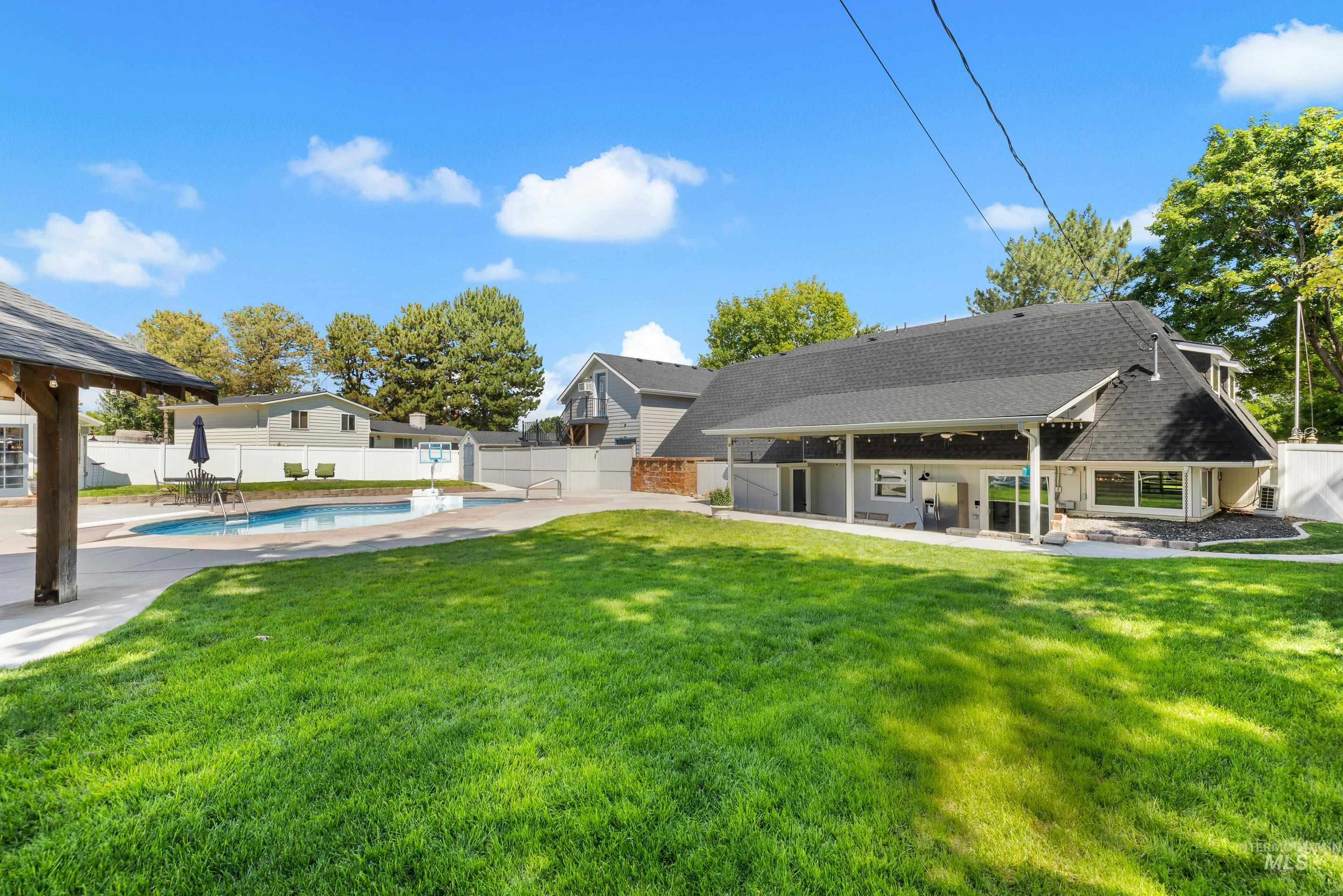 203 Melba Dr Property Photo 45