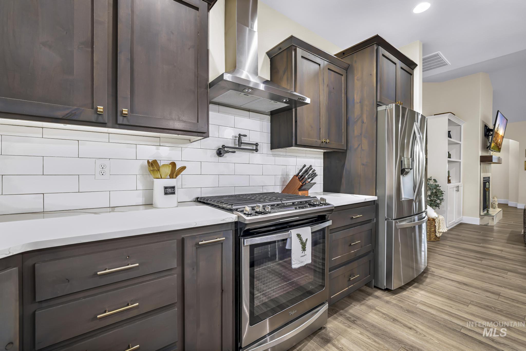 1529 Clear Creek Loop Property Photo 15