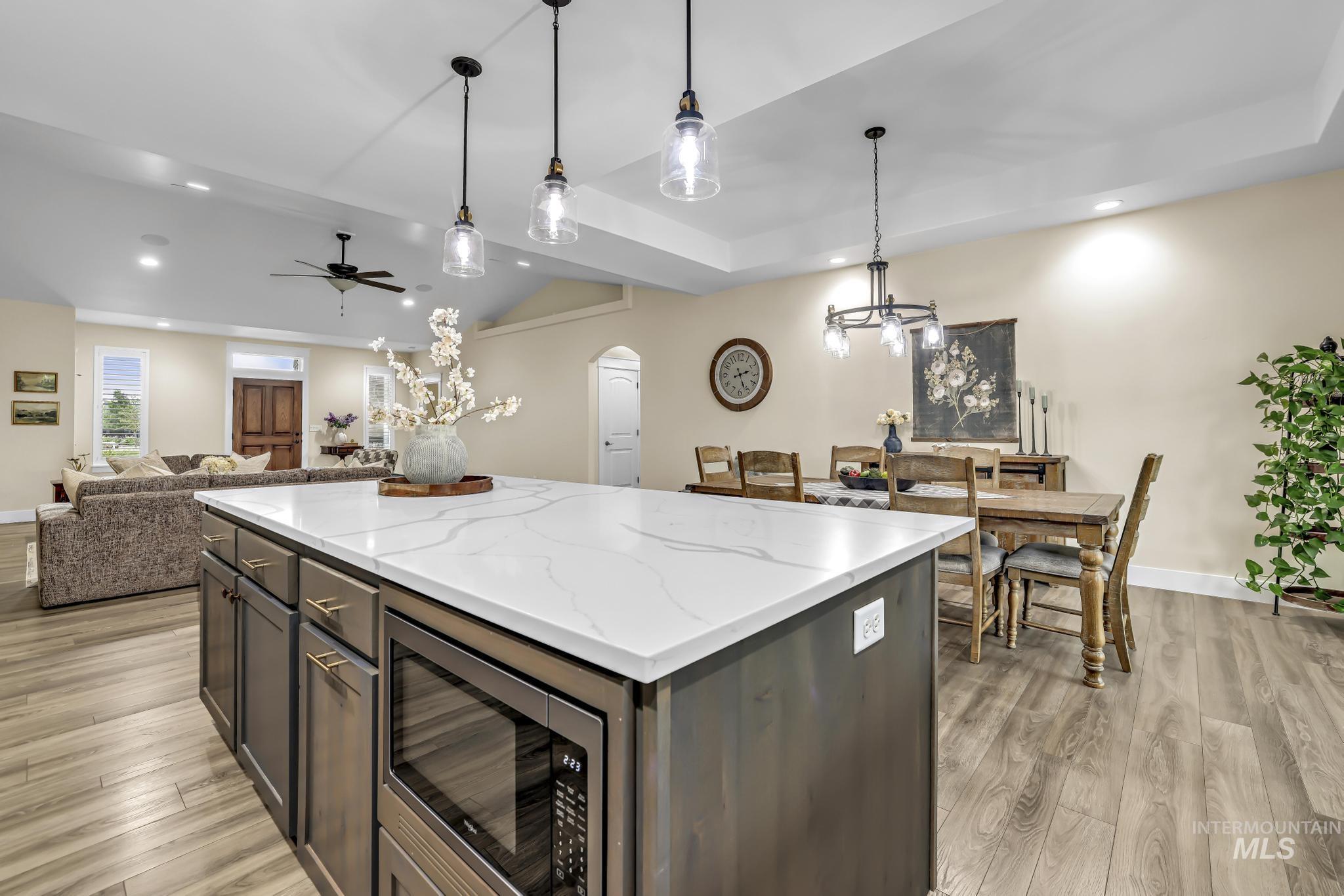 1529 Clear Creek Loop Property Photo 16