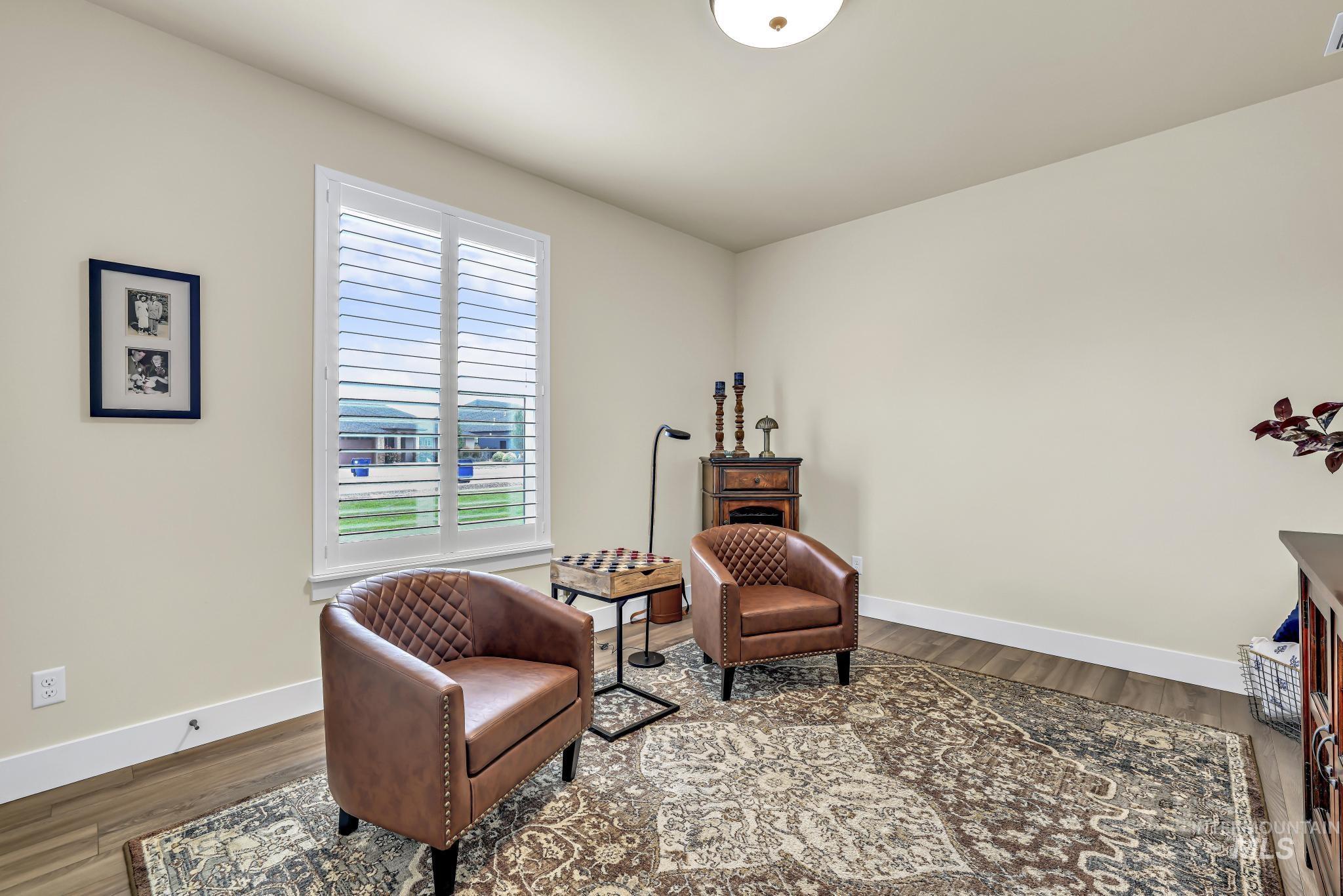 1529 Clear Creek Loop Property Photo 30