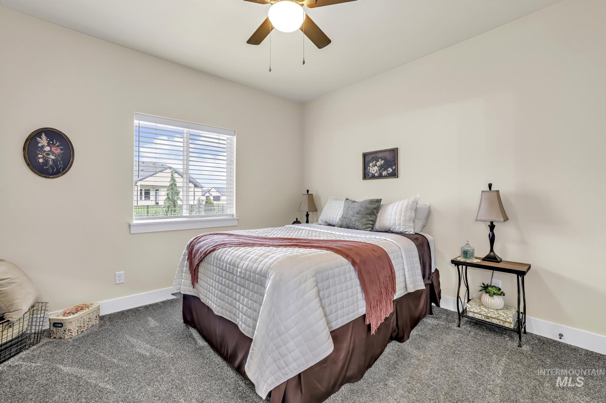 1529 Clear Creek Loop Property Photo 34