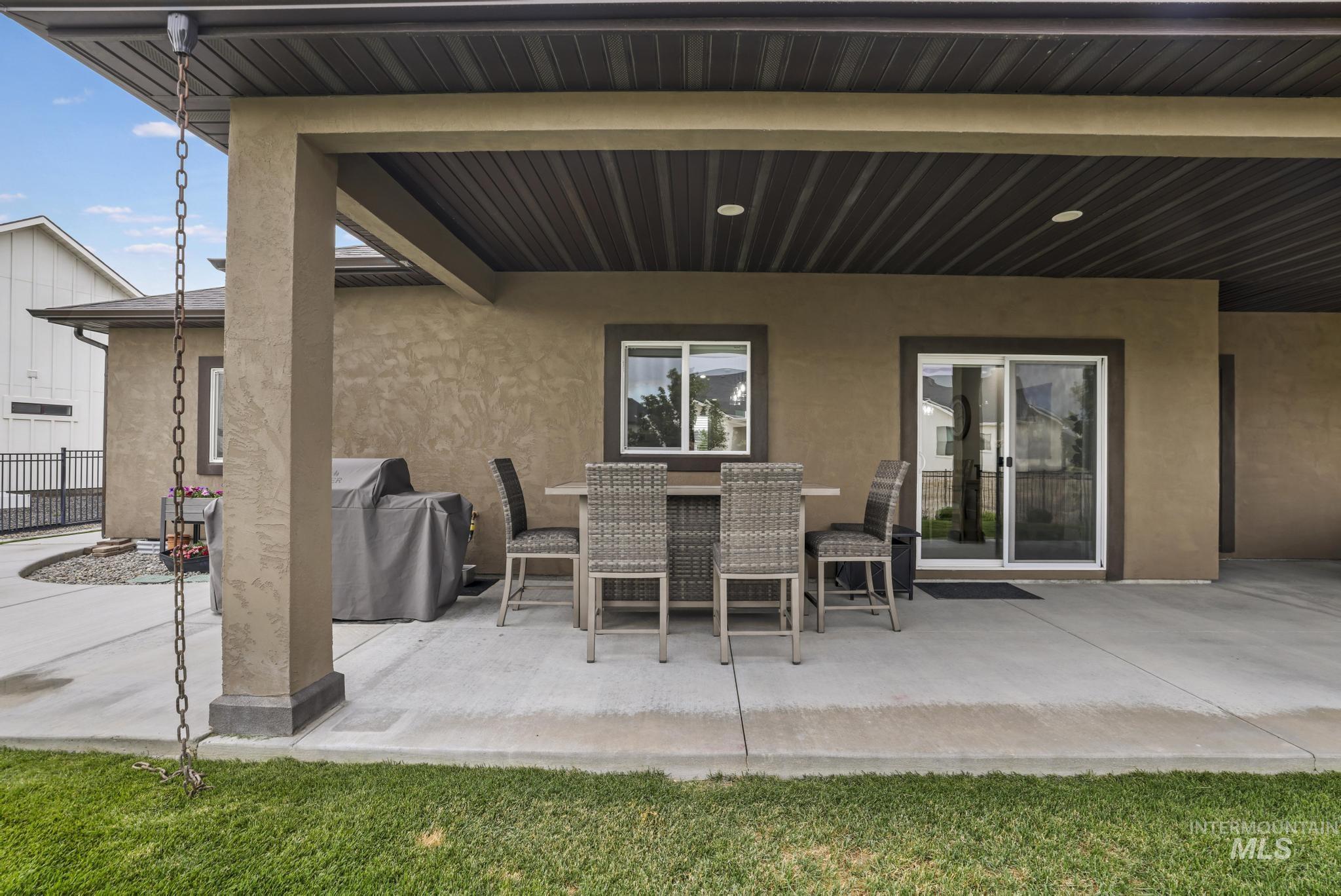 1529 Clear Creek Loop Property Photo 40