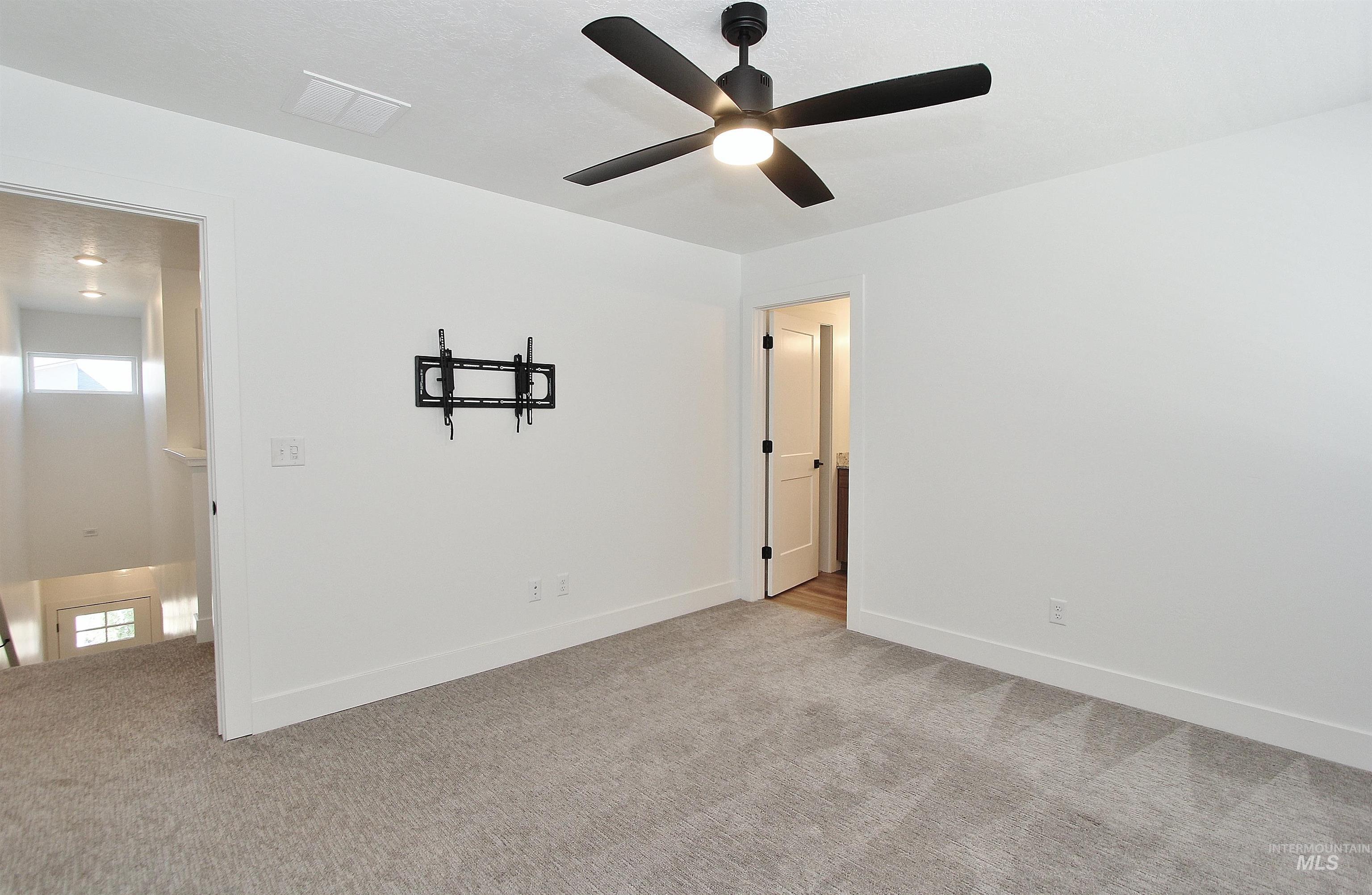 5044 E Woodward Ln Property Photo 12