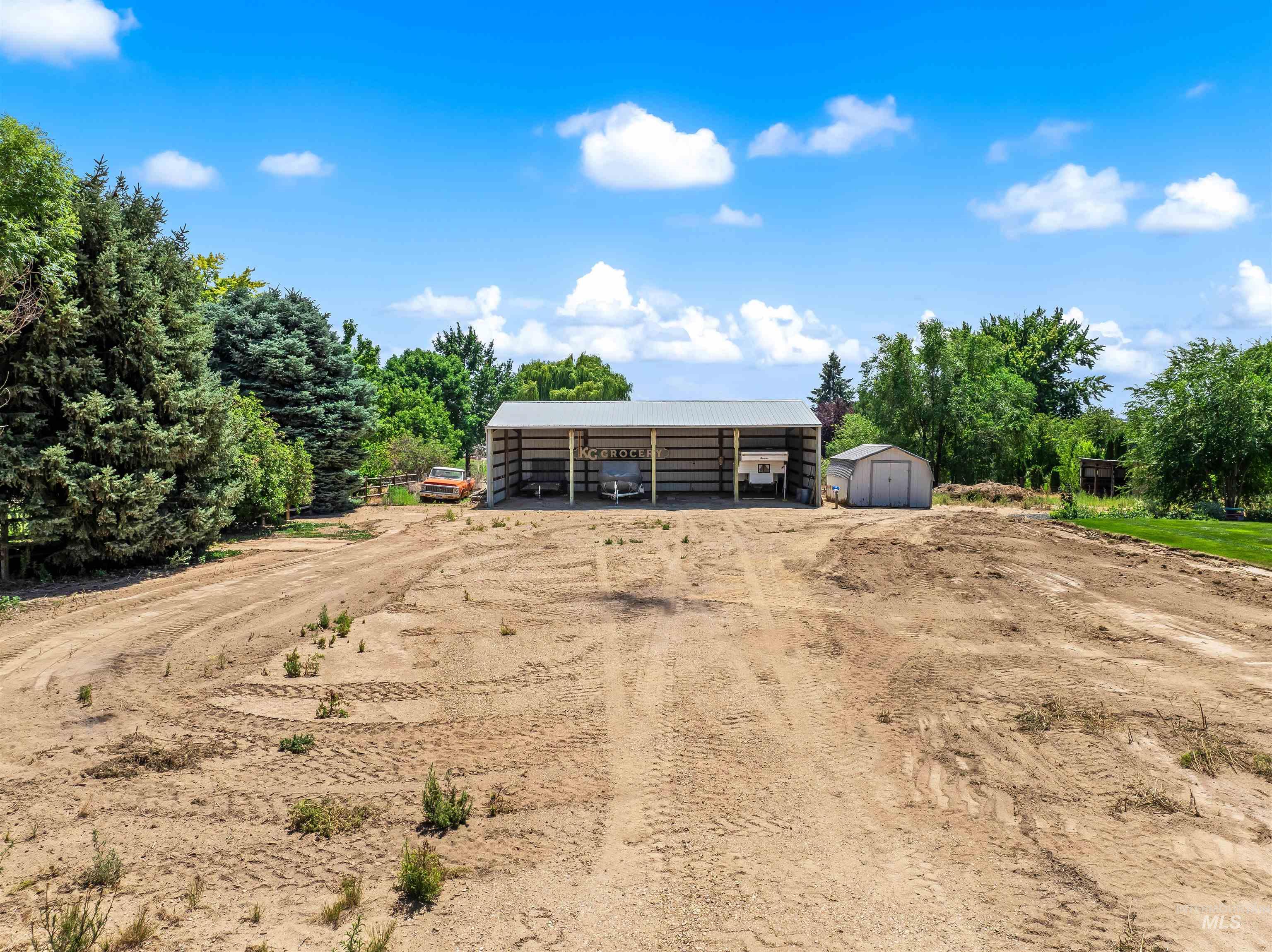 7711 Spring Dr Property Photo 12