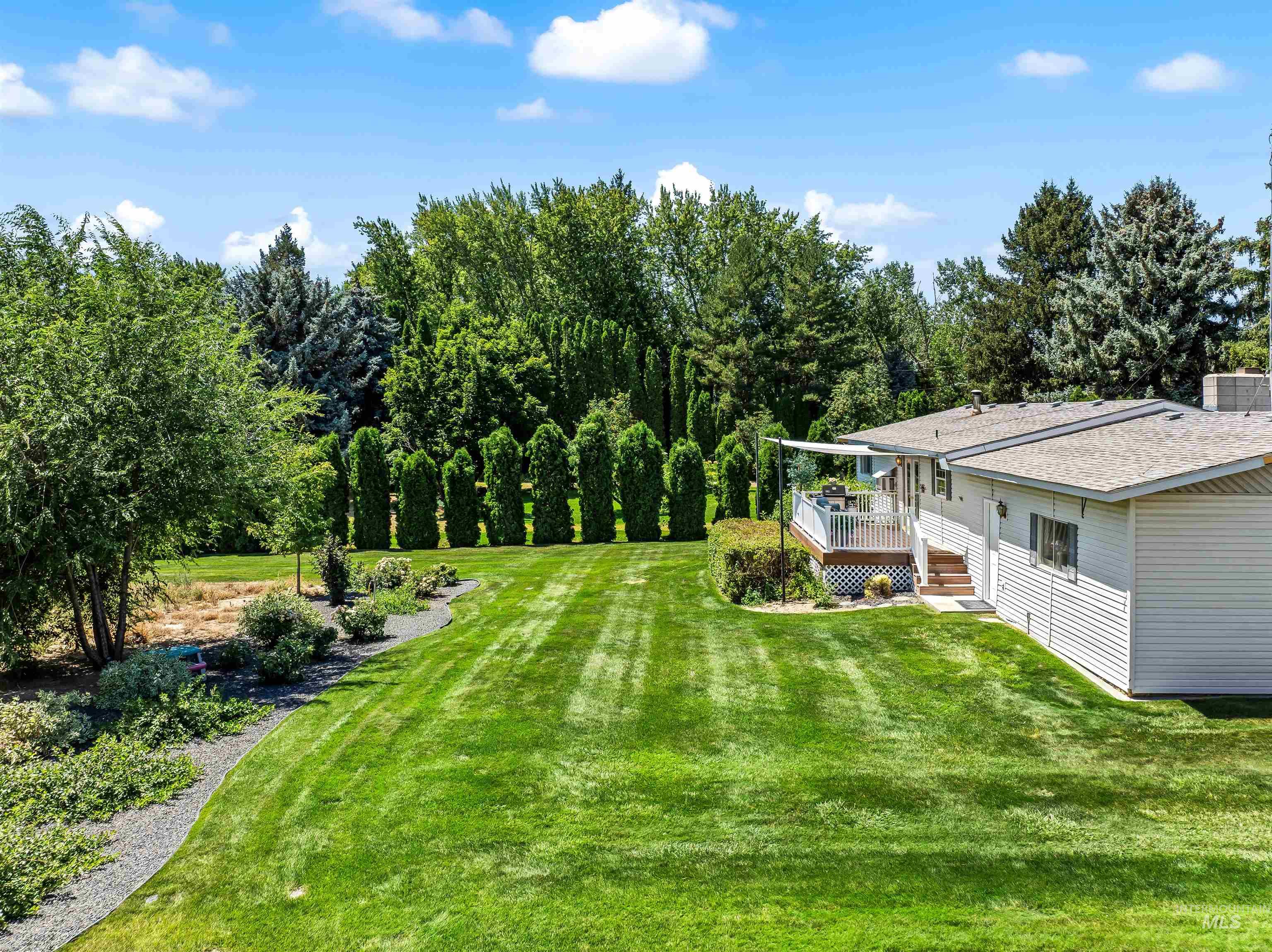 7711 Spring Dr Property Photo 16
