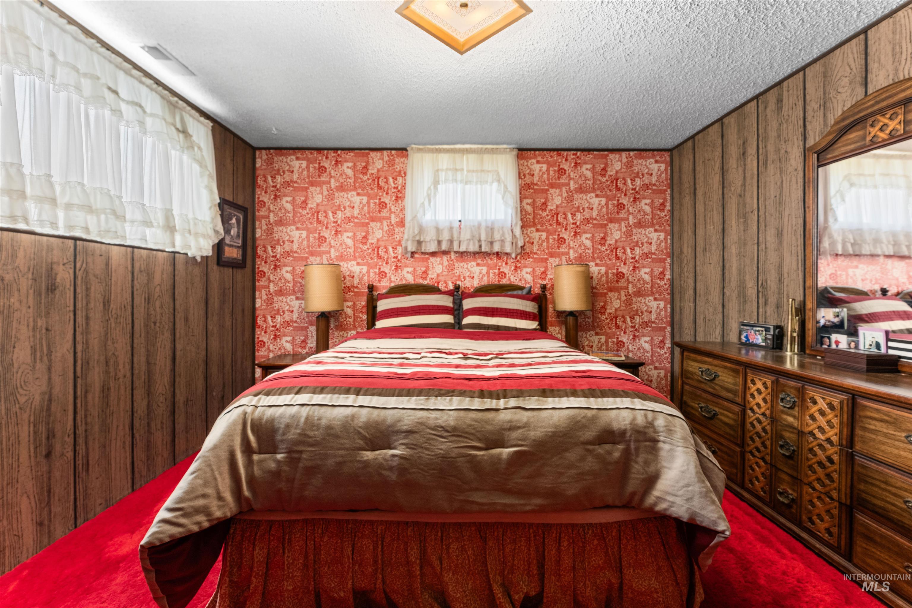 7711 Spring Dr Property Photo 39