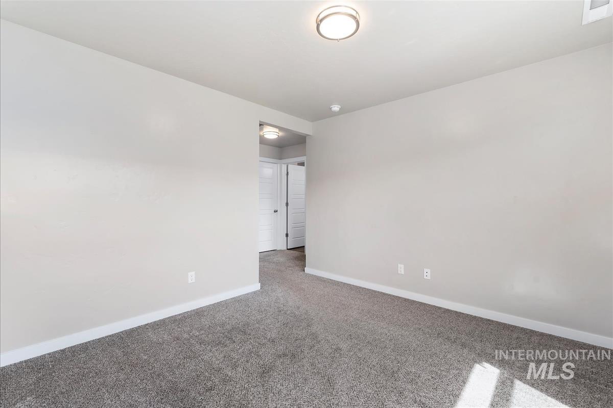 3374 S Glacier Bay Ave Property Photo 17